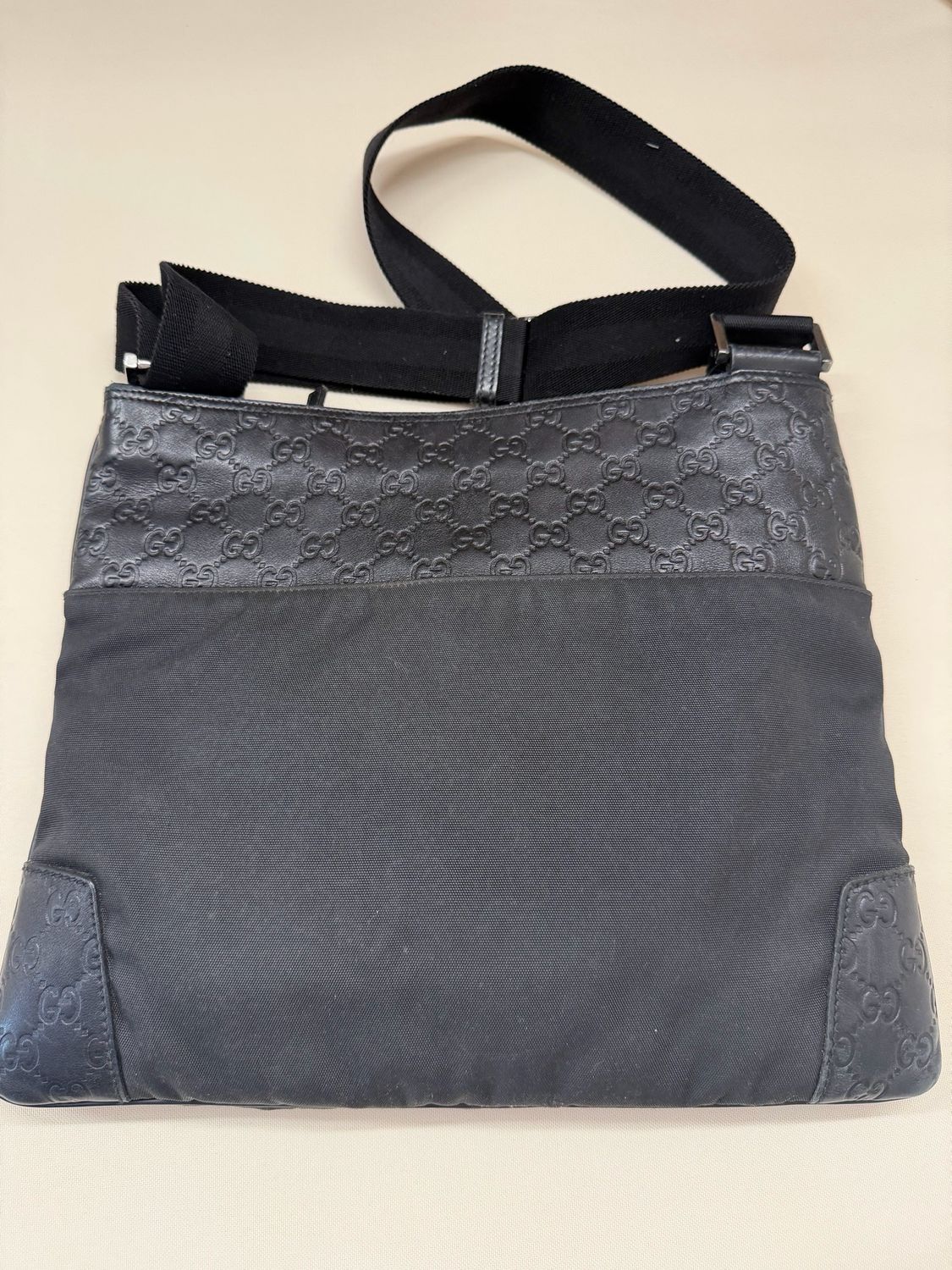 Gucci Zipper Messenger Leather and Canvas in Black