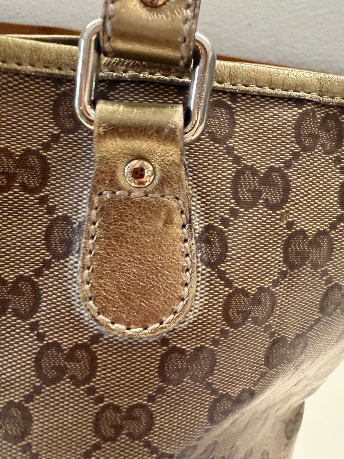 Gucci Vertical Supreme Tote Metallic