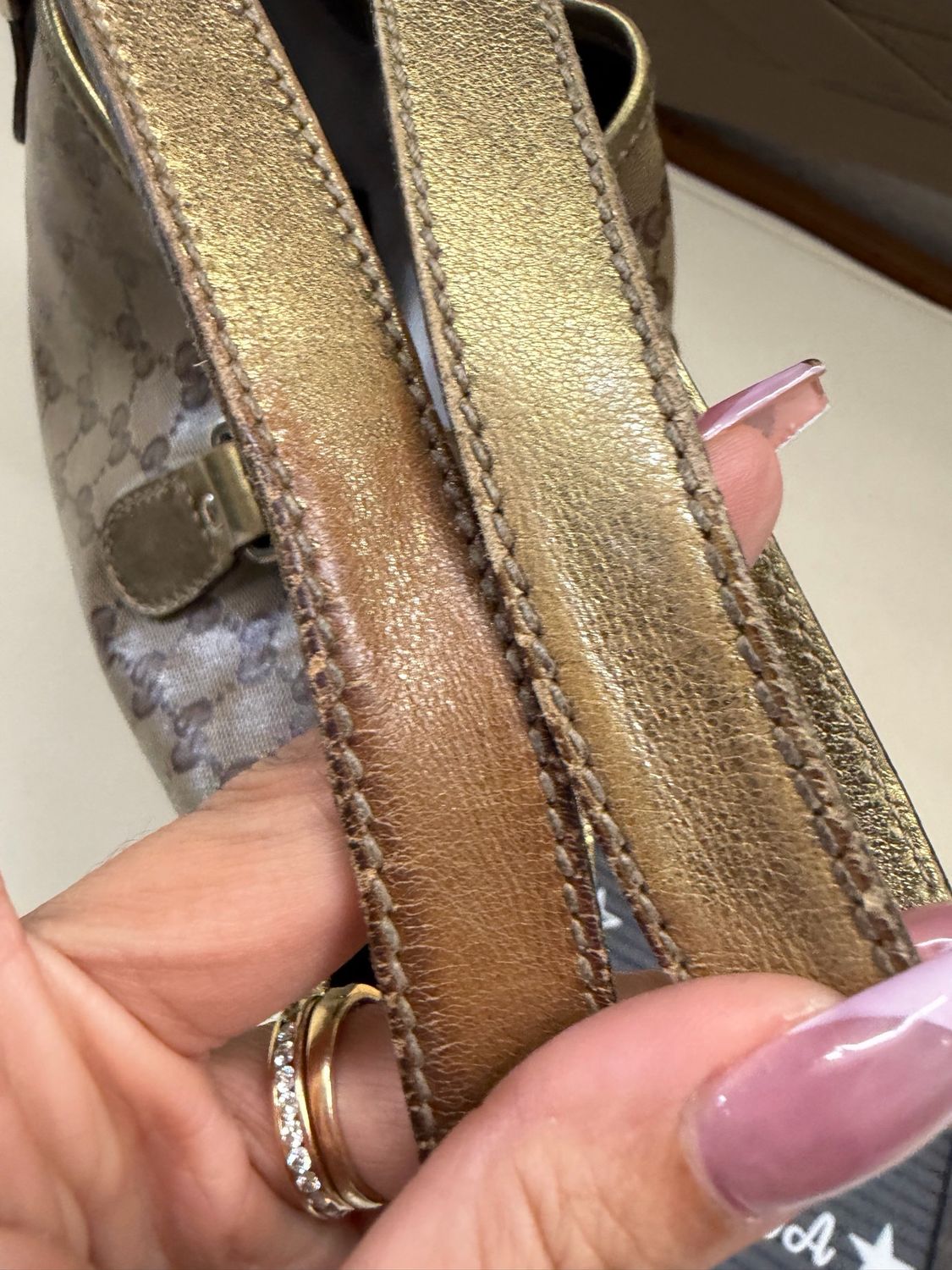 Gucci Vertical Supreme Tote Metallic