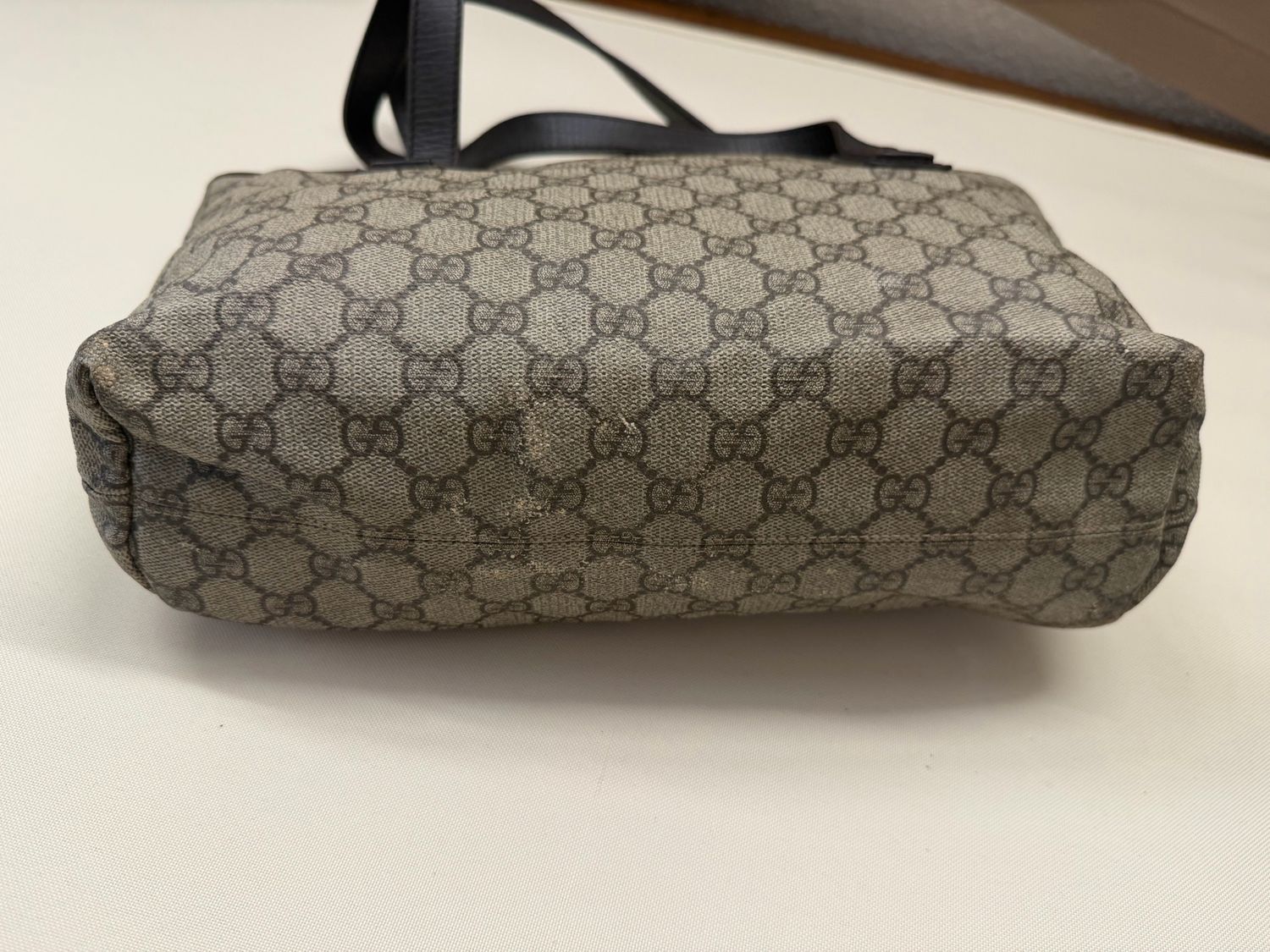 Gucci Supreme Plus Zipper Tote in Small