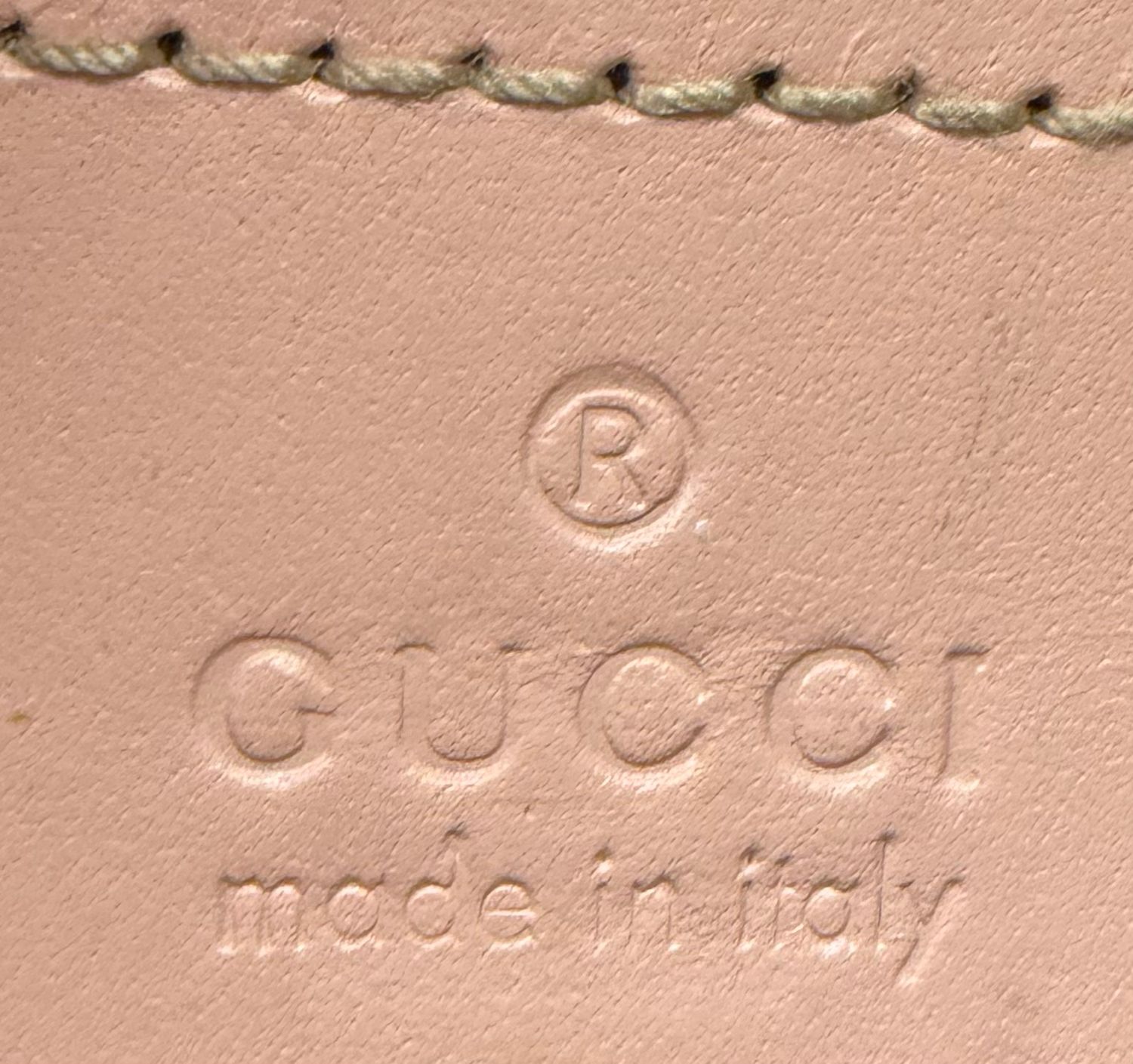 Gucci Supreme Tote in Pink