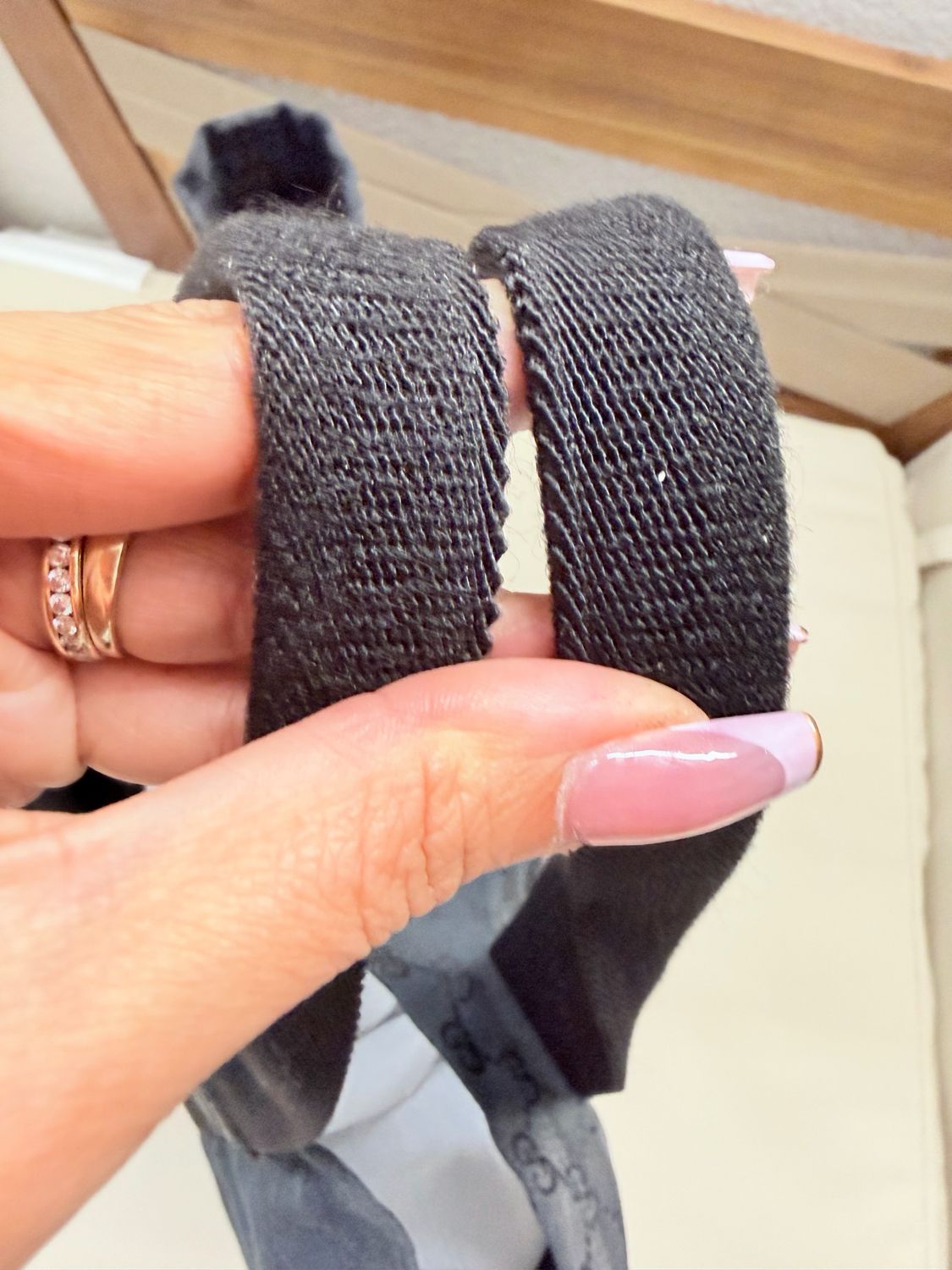 Gucci Monogram Canvas Vertical Tote Shoulder Bag in Black