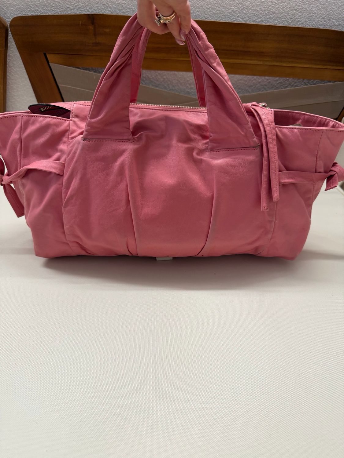 Gucci Hysteria Leather Tote in Pink