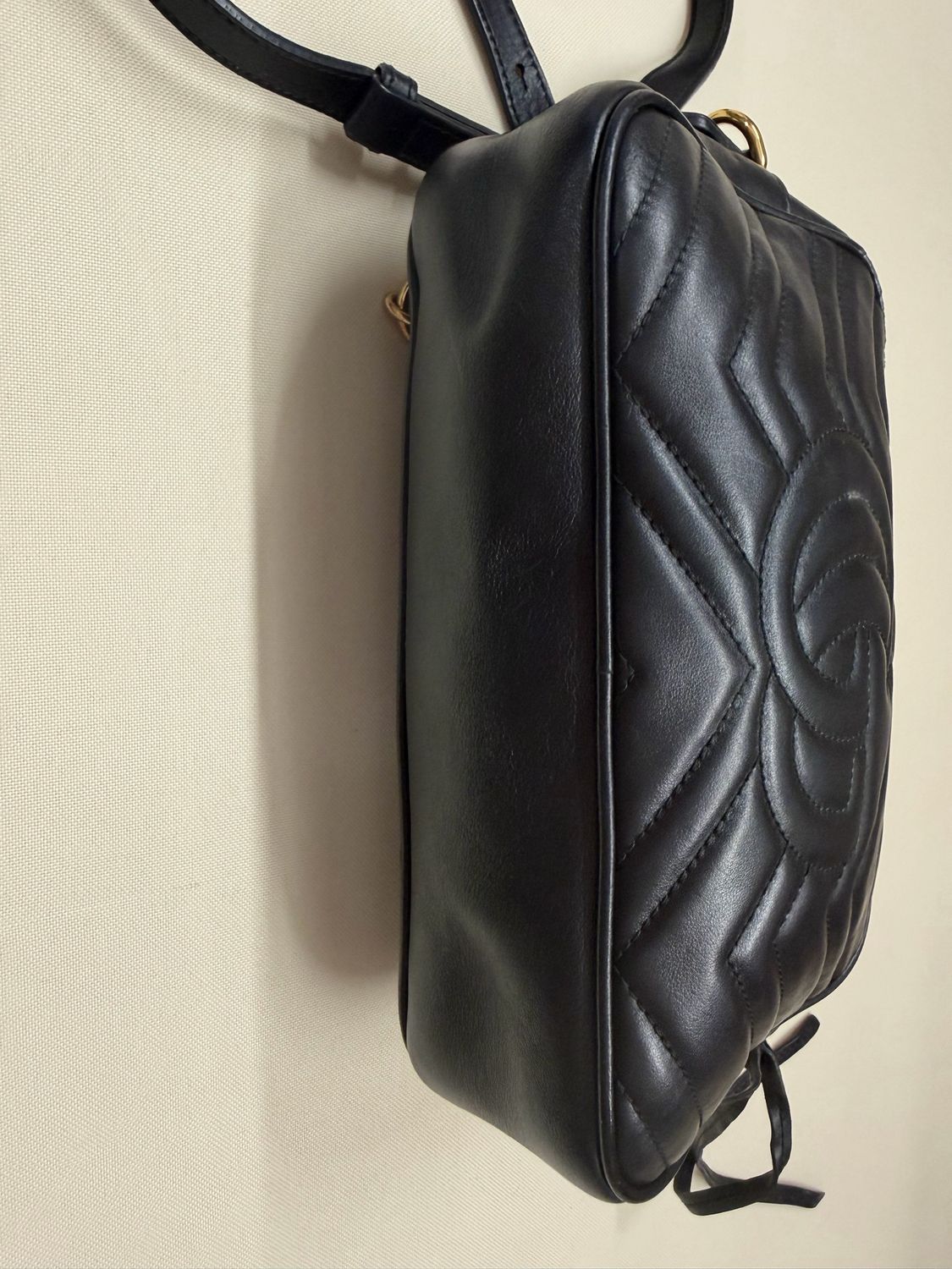 Gucci Marmont Crossbody Sling Matelasse In Black 