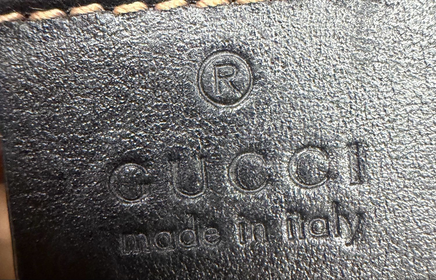 Gucci Marmont Crossbody Sling Matelasse In Black 