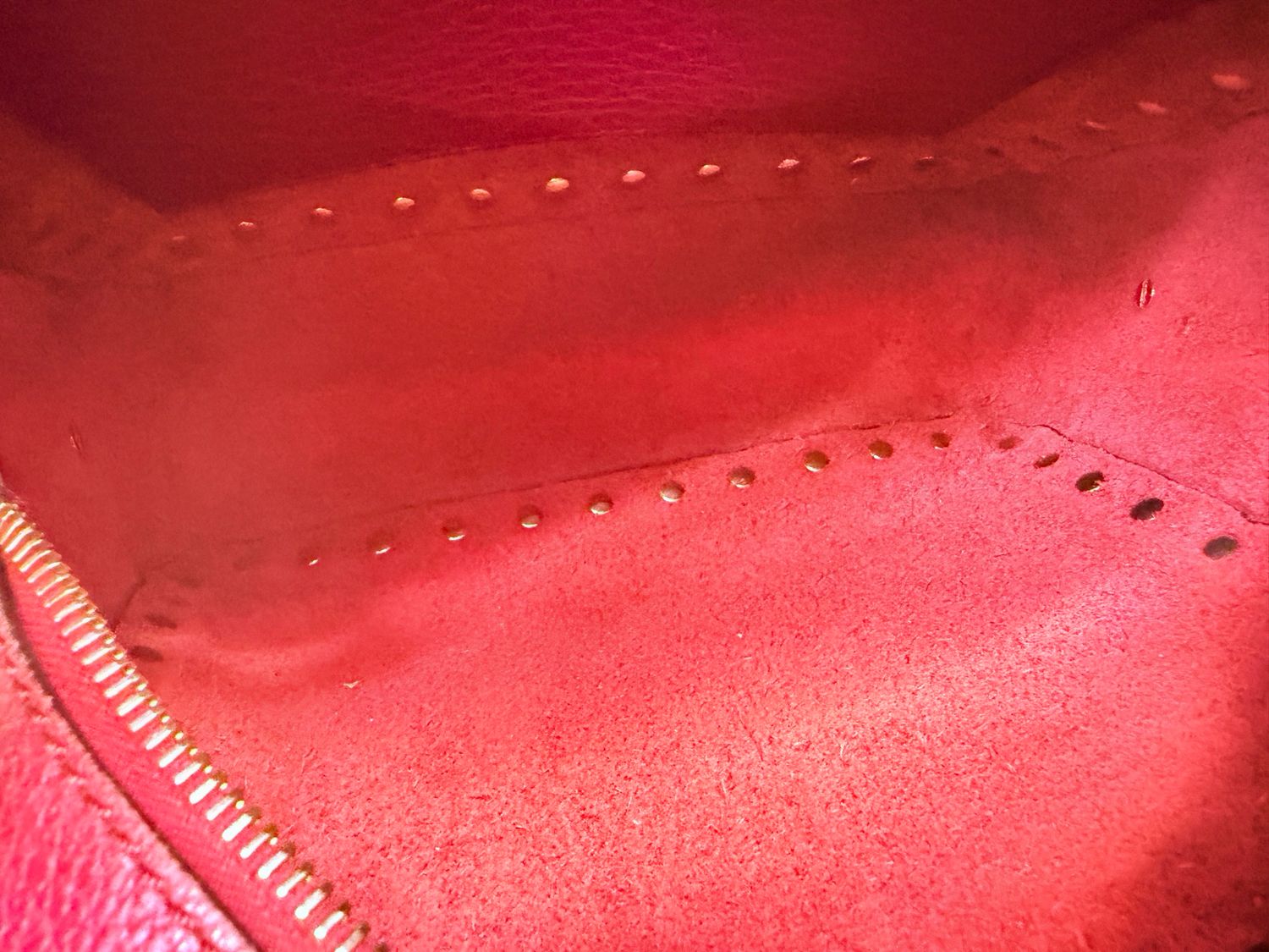 Valentino Garavani Rockstud Camera Bag Messenger Crossbody