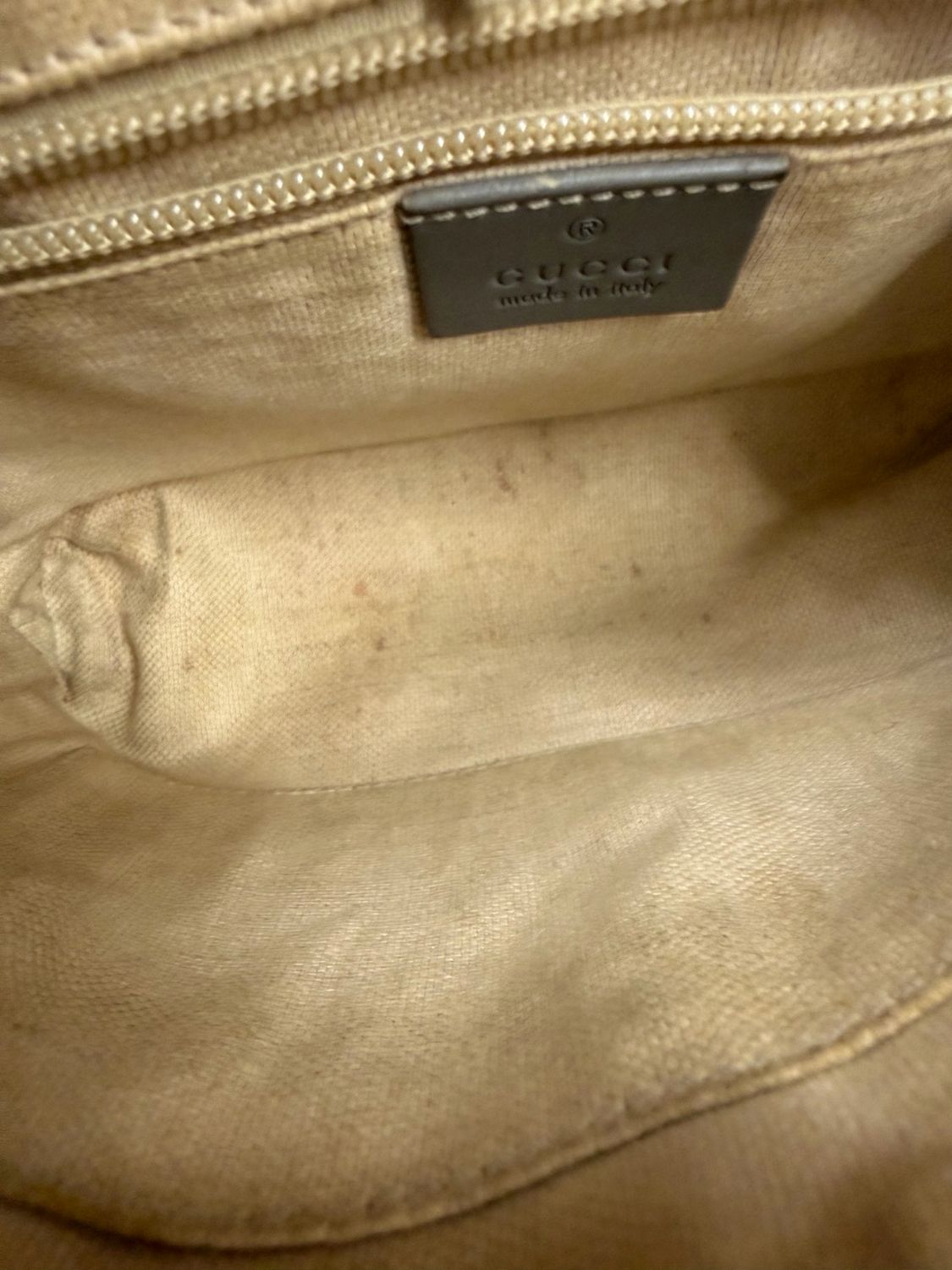 Gucci Supreme Flap Messenger Small