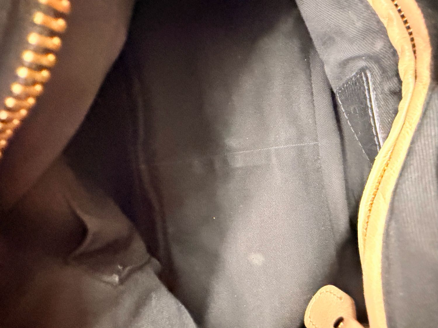 Chloe Pebbled Leather Paraty Crossbody Sling in Black