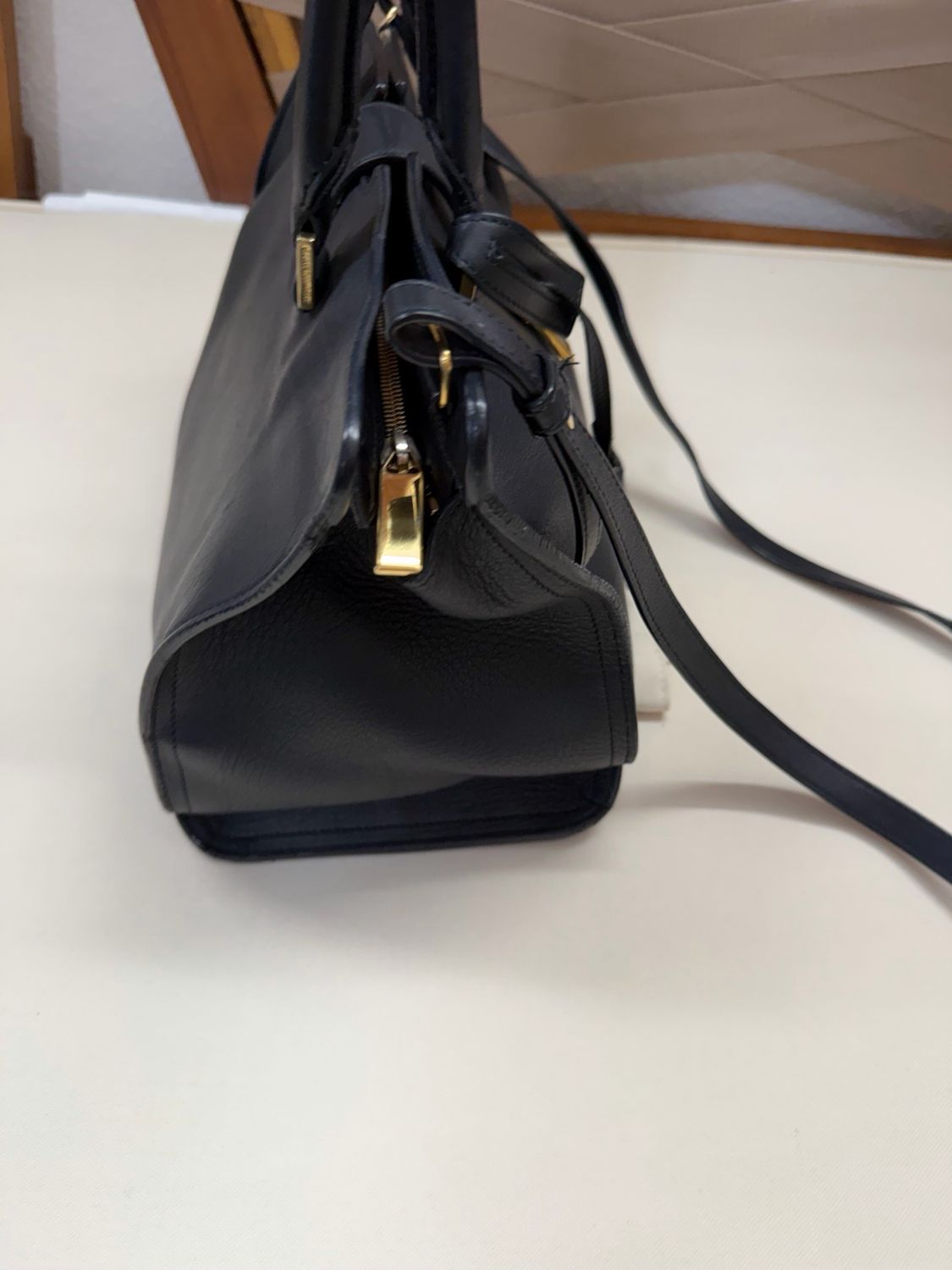 Yves Saint Laurent Cabas Chyc Small in Black 