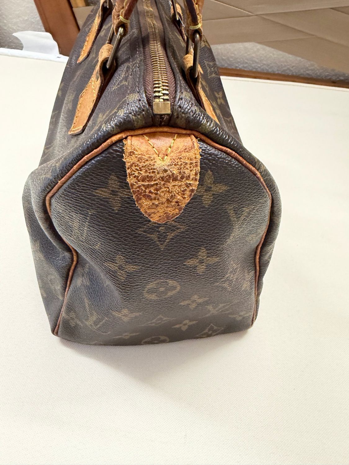 Louis Vuitton Speedy 25 Satchel Bowler Top Handle