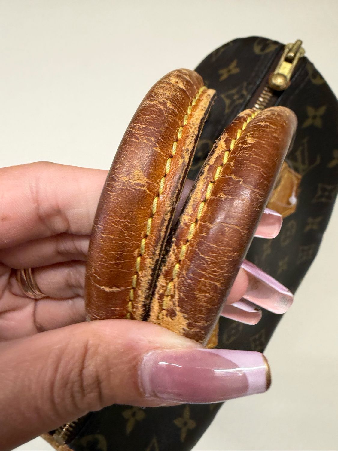 Louis Vuitton Speedy 25 Satchel Bowler Top Handle