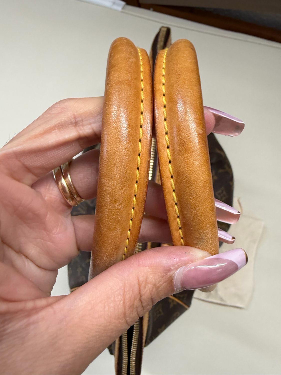 Louis Vuitton Monogram Tivoli Gm Tote Shoulder