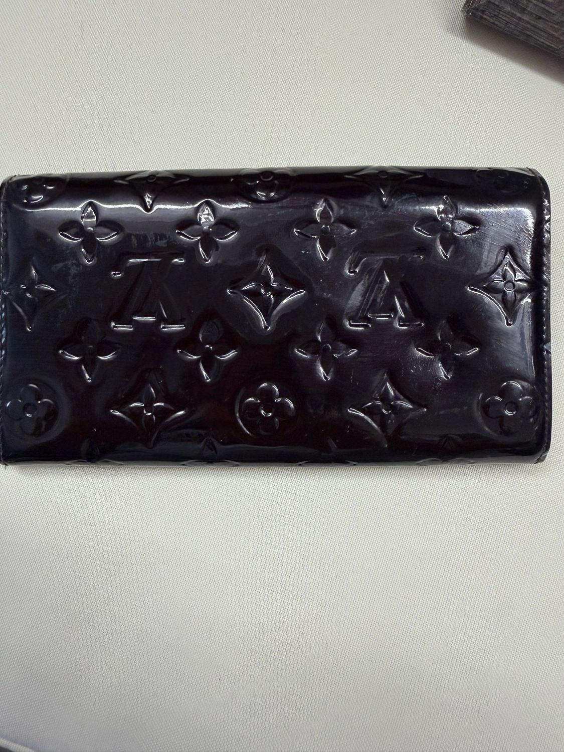 Louis Vuitton Vernis Sarah Wallet Amarante Long Wallet