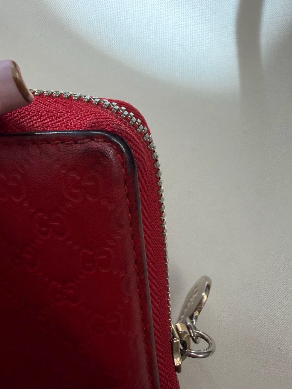 Gucci Monogram Leather Guccissima Ziparound Wallet in Red