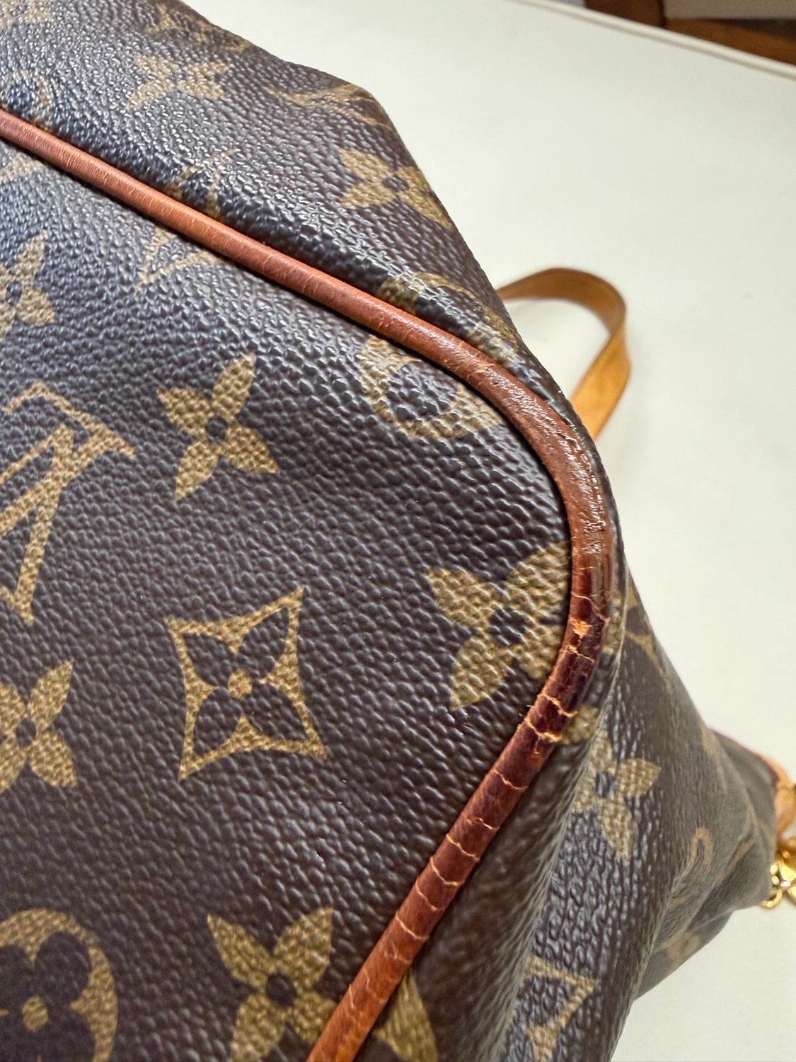 Louis Vuitton Monogram Palermo Pm Shoulder Sling