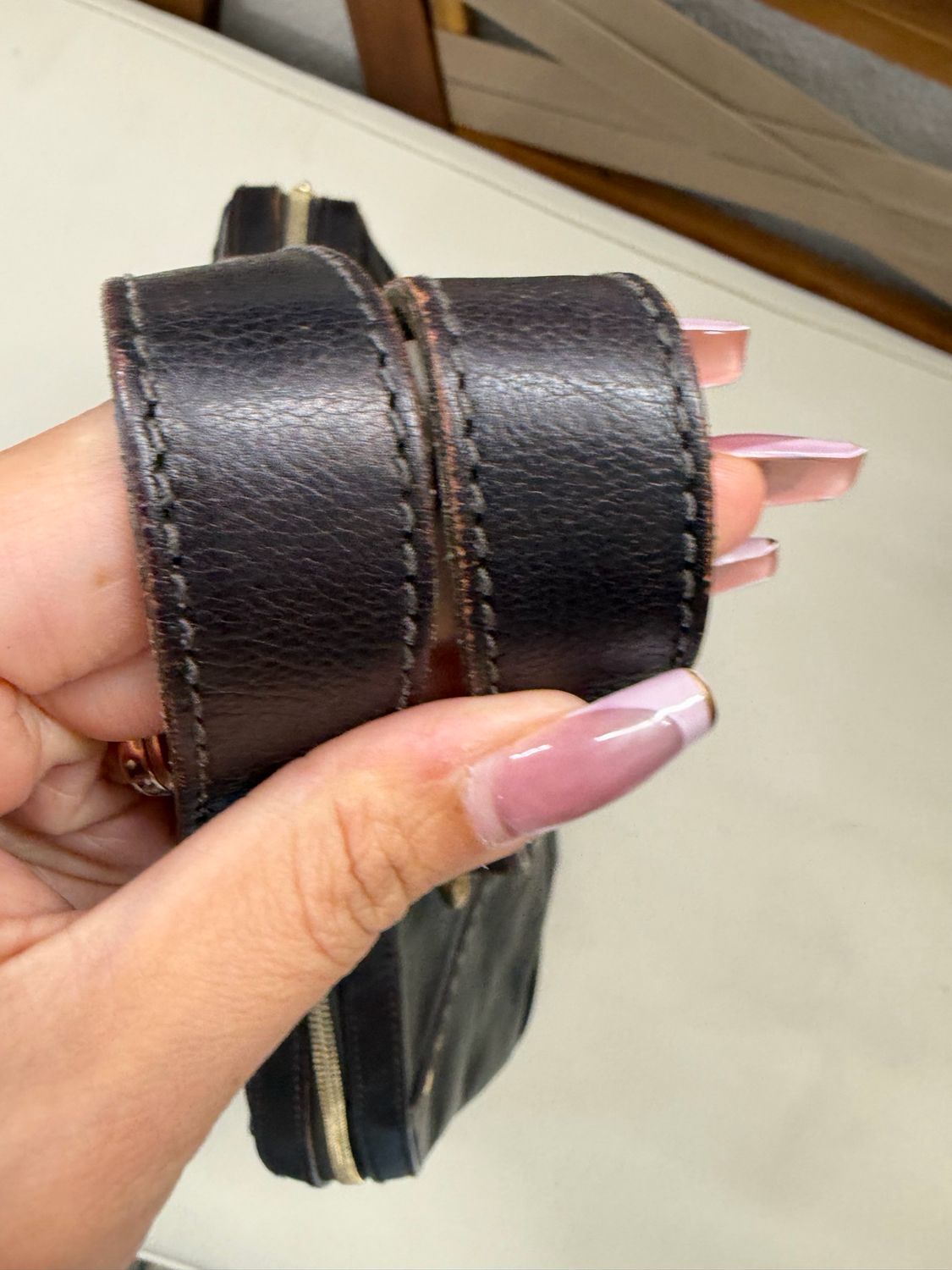 Yves Saint Laurent Muse Tote Shoulder Bag in Dark Brown