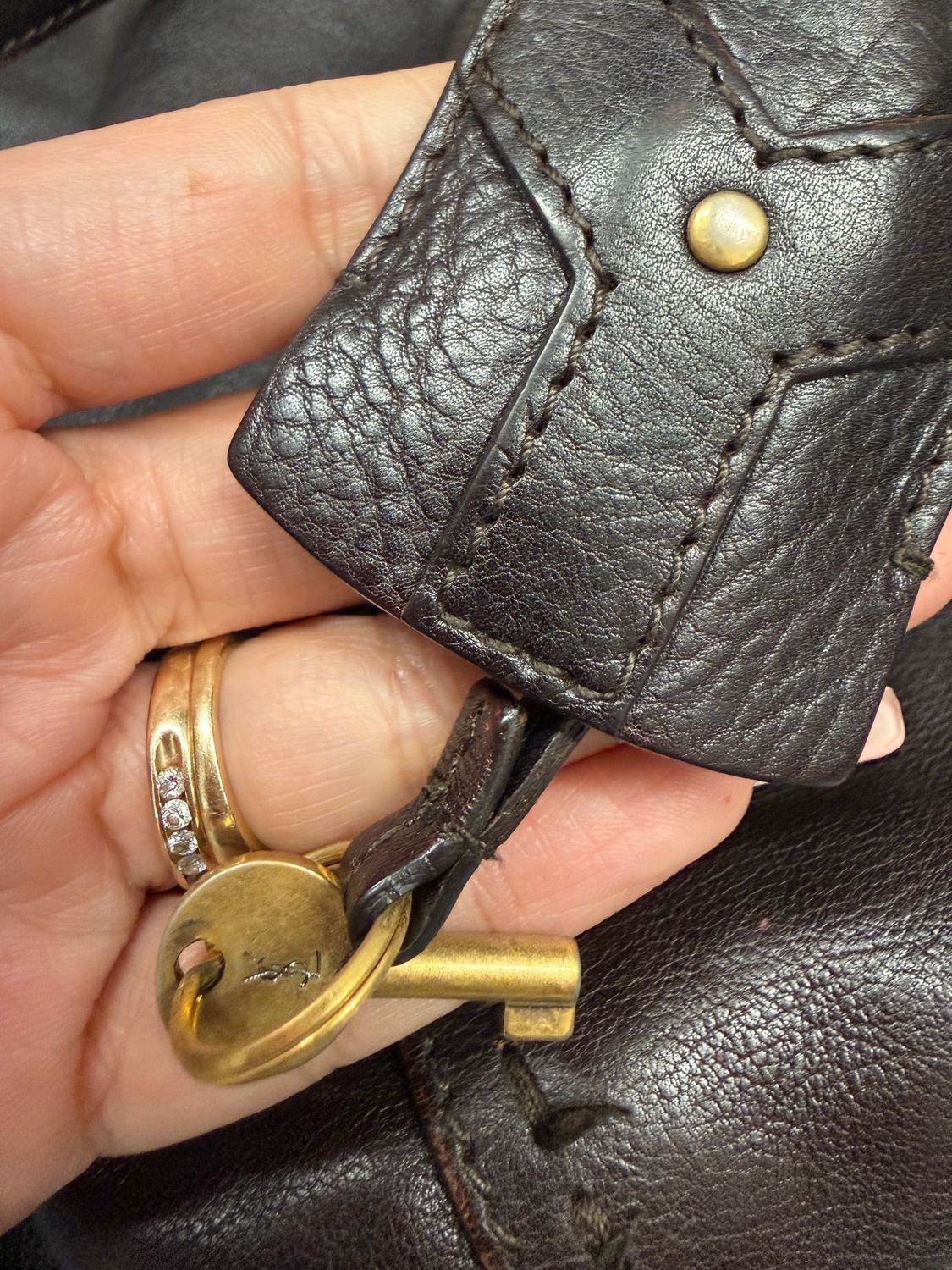 Yves Saint Laurent Muse Tote Shoulder Bag in Dark Brown