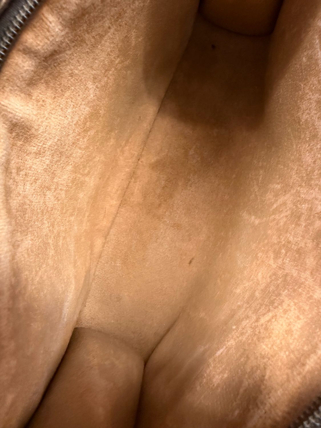 Gucci Vintage Supreme Clutch Toiletry Zipper