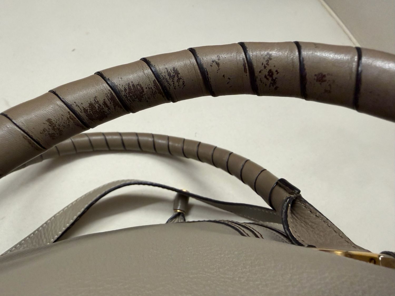 Chloe Marcie Saddle Medium in Cashmere Grey