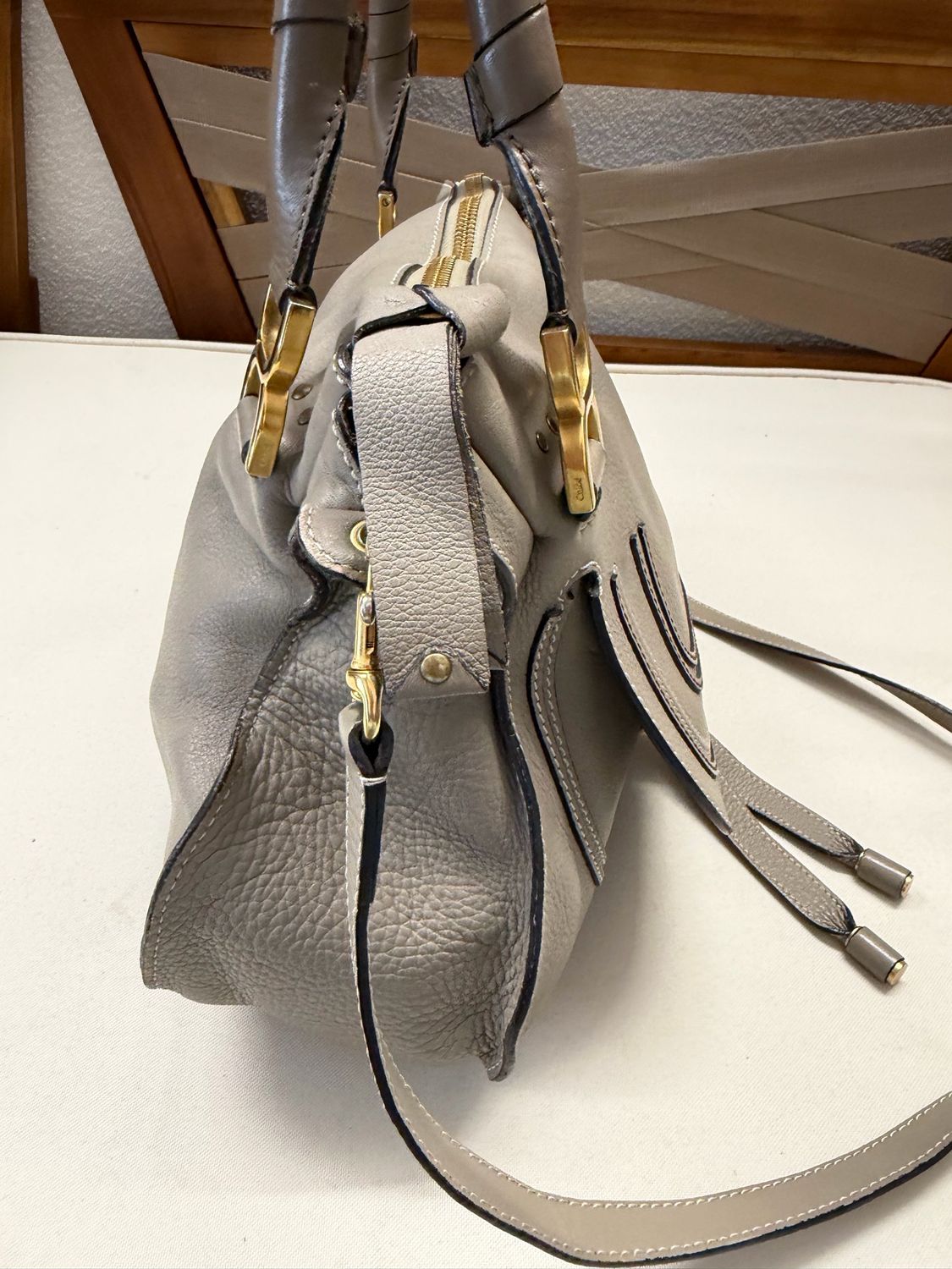Chloe Marcie Saddle Medium in Cashmere Grey