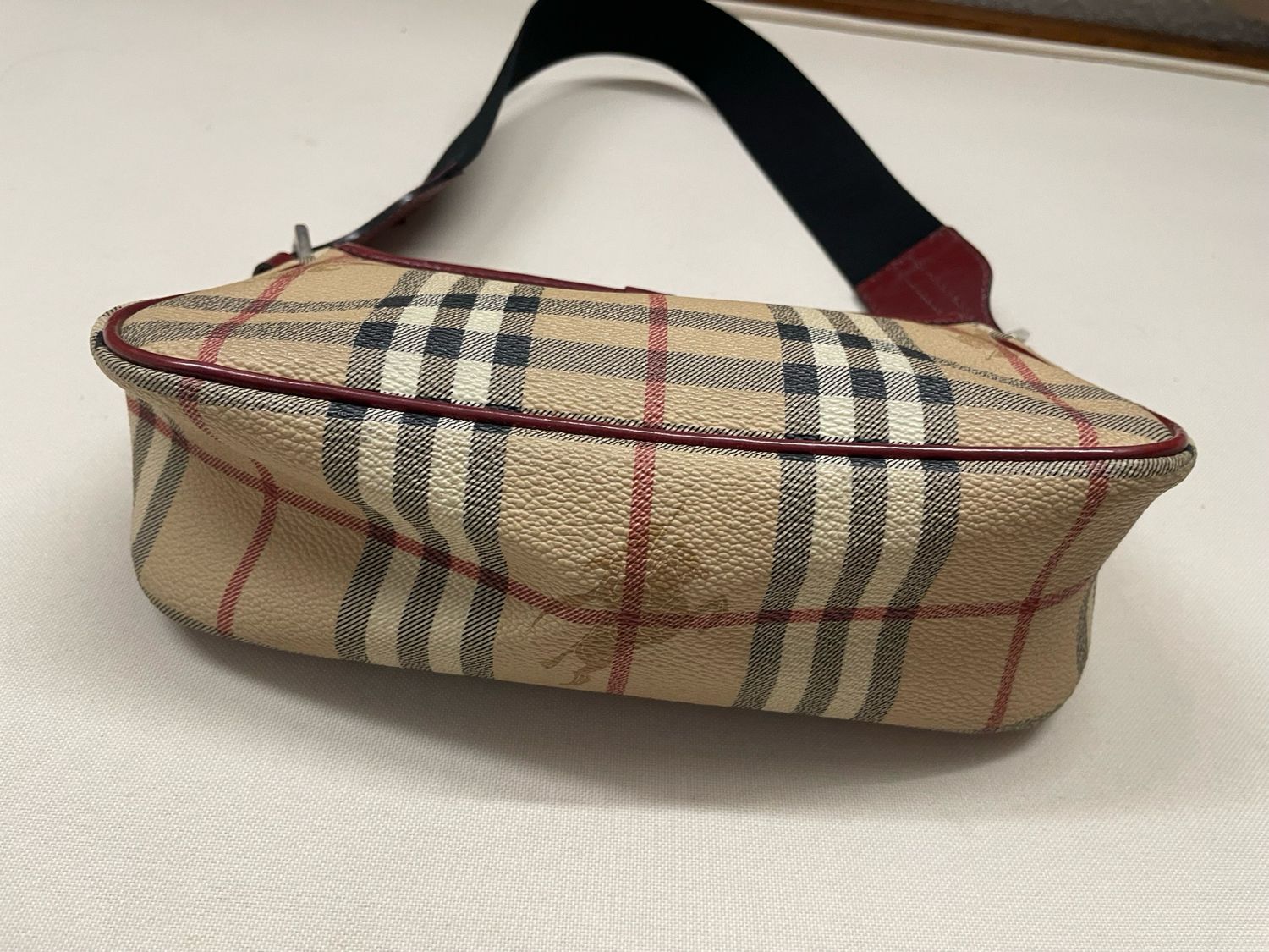 Burberry Haymarket Check Pochette Hobo Shoulder Zipper