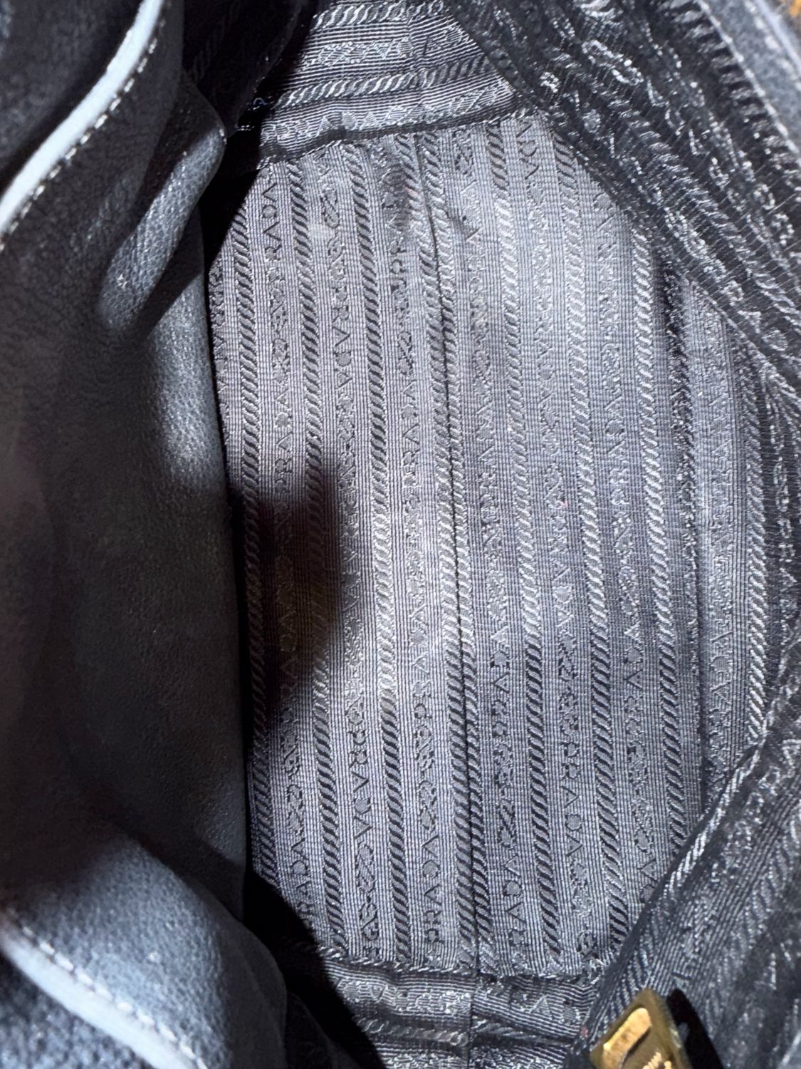 Prada Vitello Daino Crossbody Messenger Sling in Black