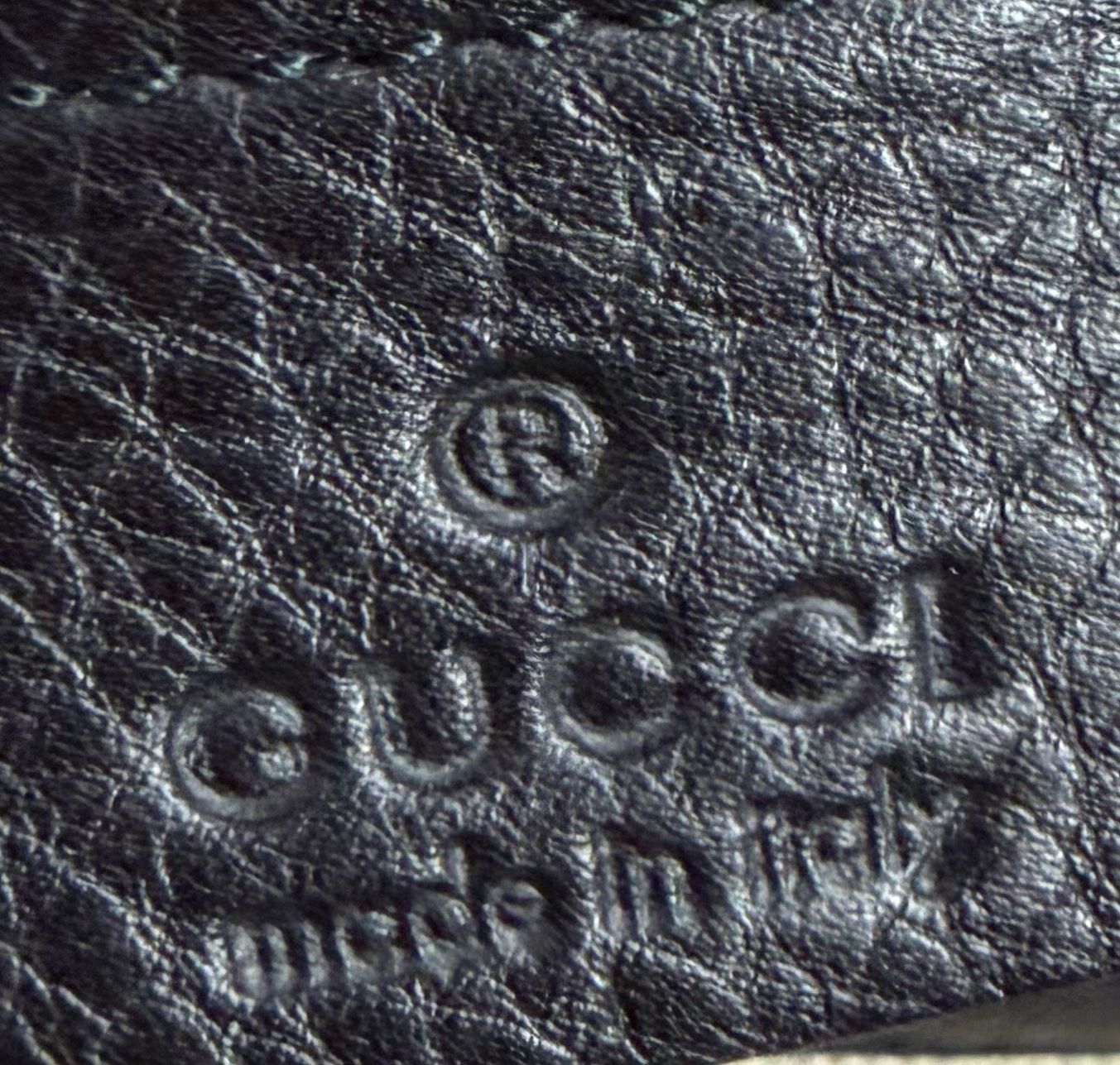 Gucci Pebbled Leather Soho Working Tote Sling in Black