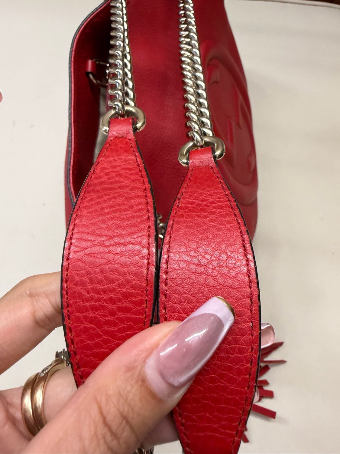 Gucci Soho Pebbled Leather Chain Tote Medium in Red