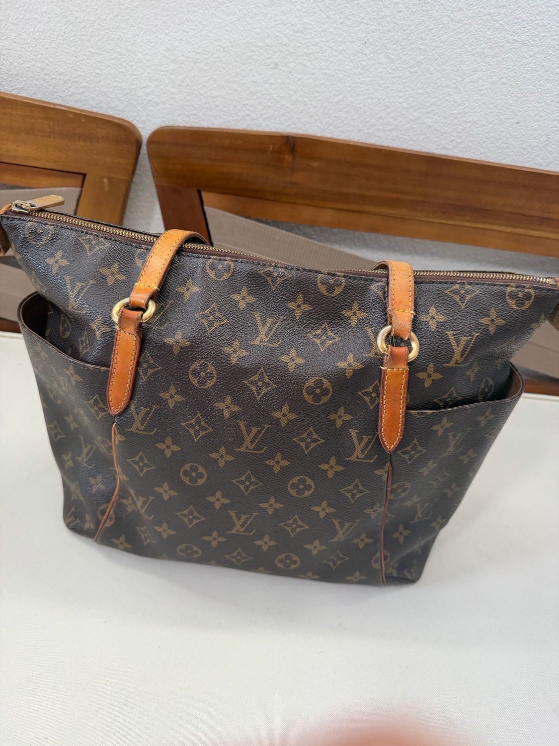 Louis Vuitton Monogram Totally Mm