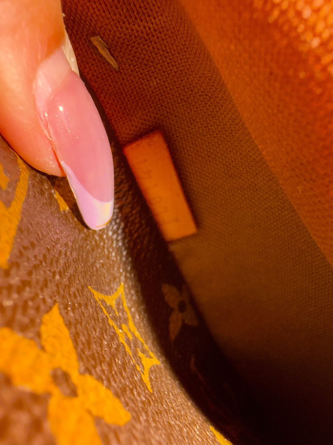 Louis Vuitton Monogram Totally Mm