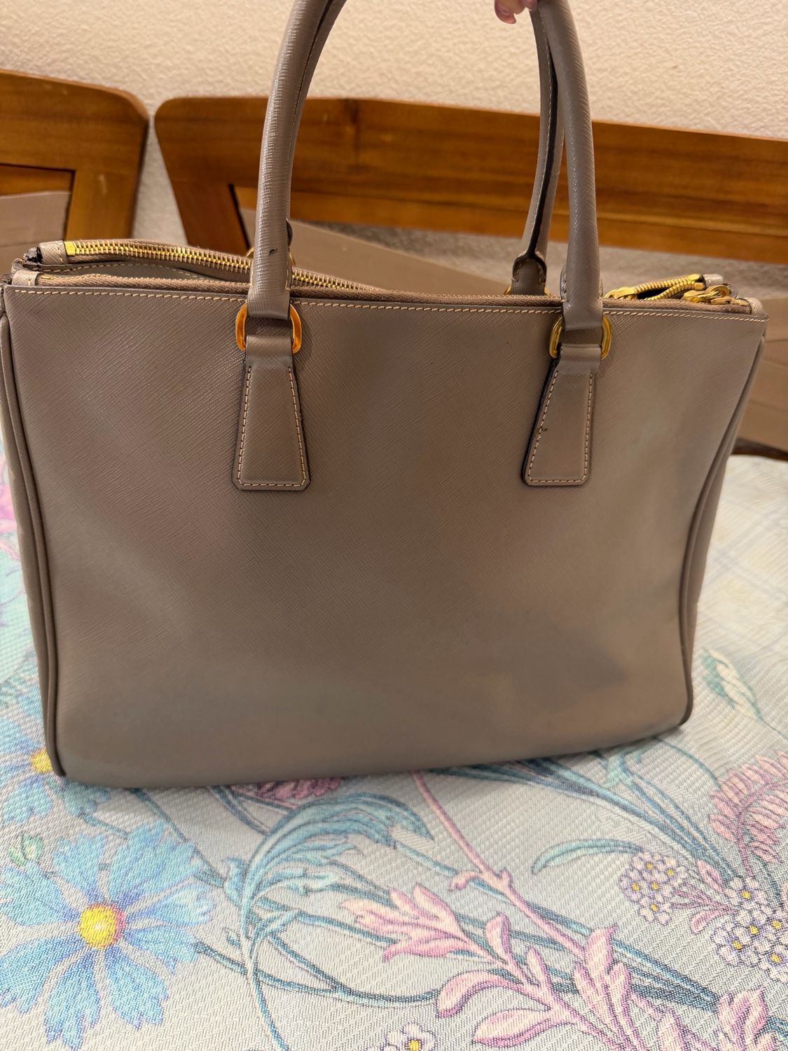 Prada Saffiano Lux Double Zipper Tote Medium in Gray