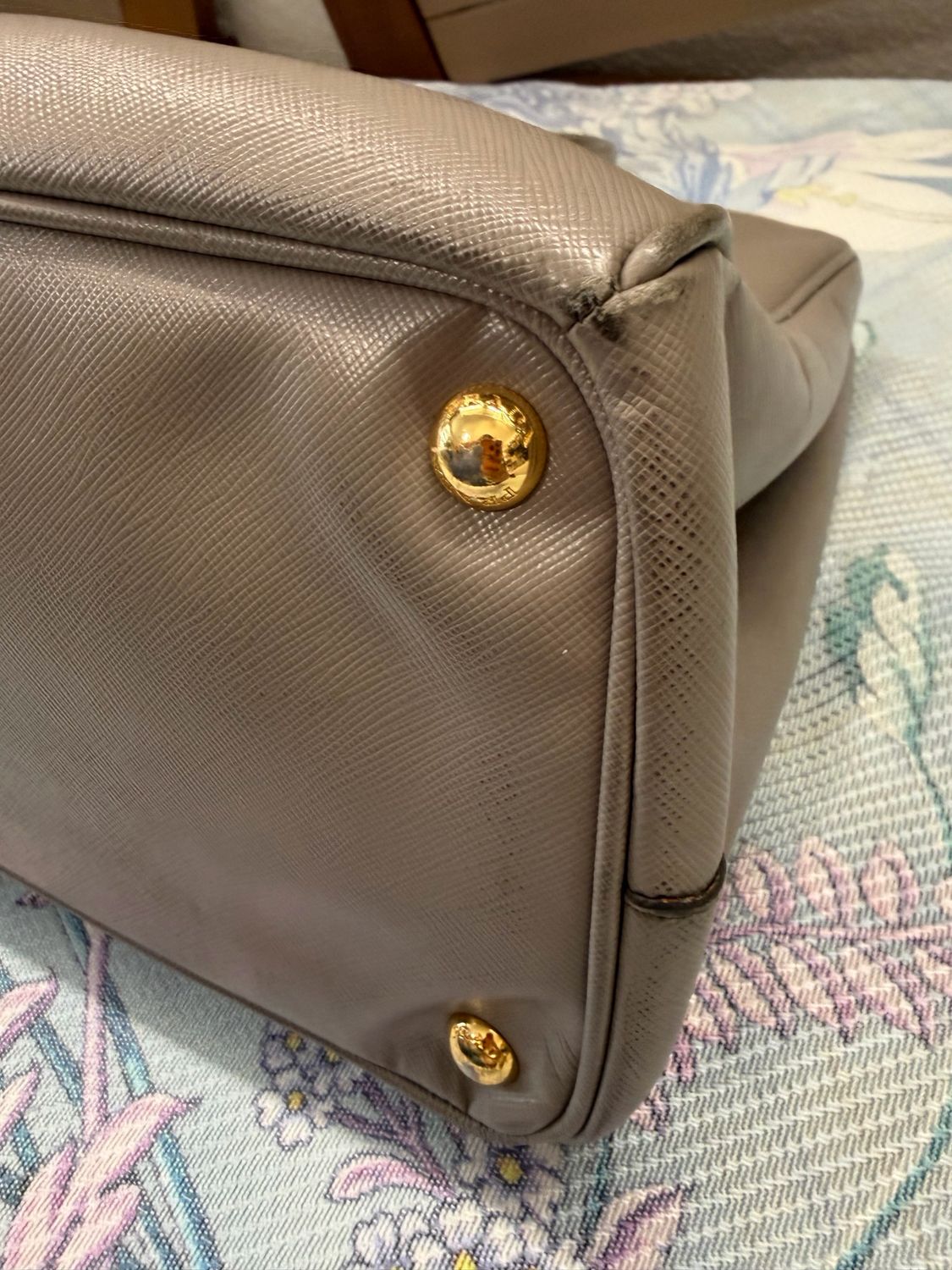 Prada Saffiano Lux Double Zipper Tote Medium in Gray