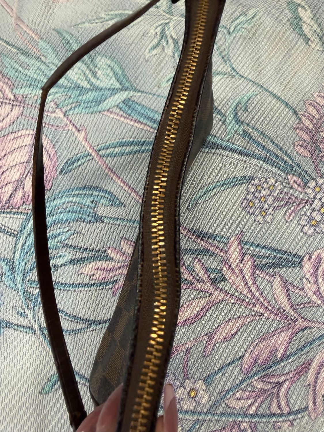 Louis Vuitton Damier Ebene Pochette Accesories Hobo Shoulder