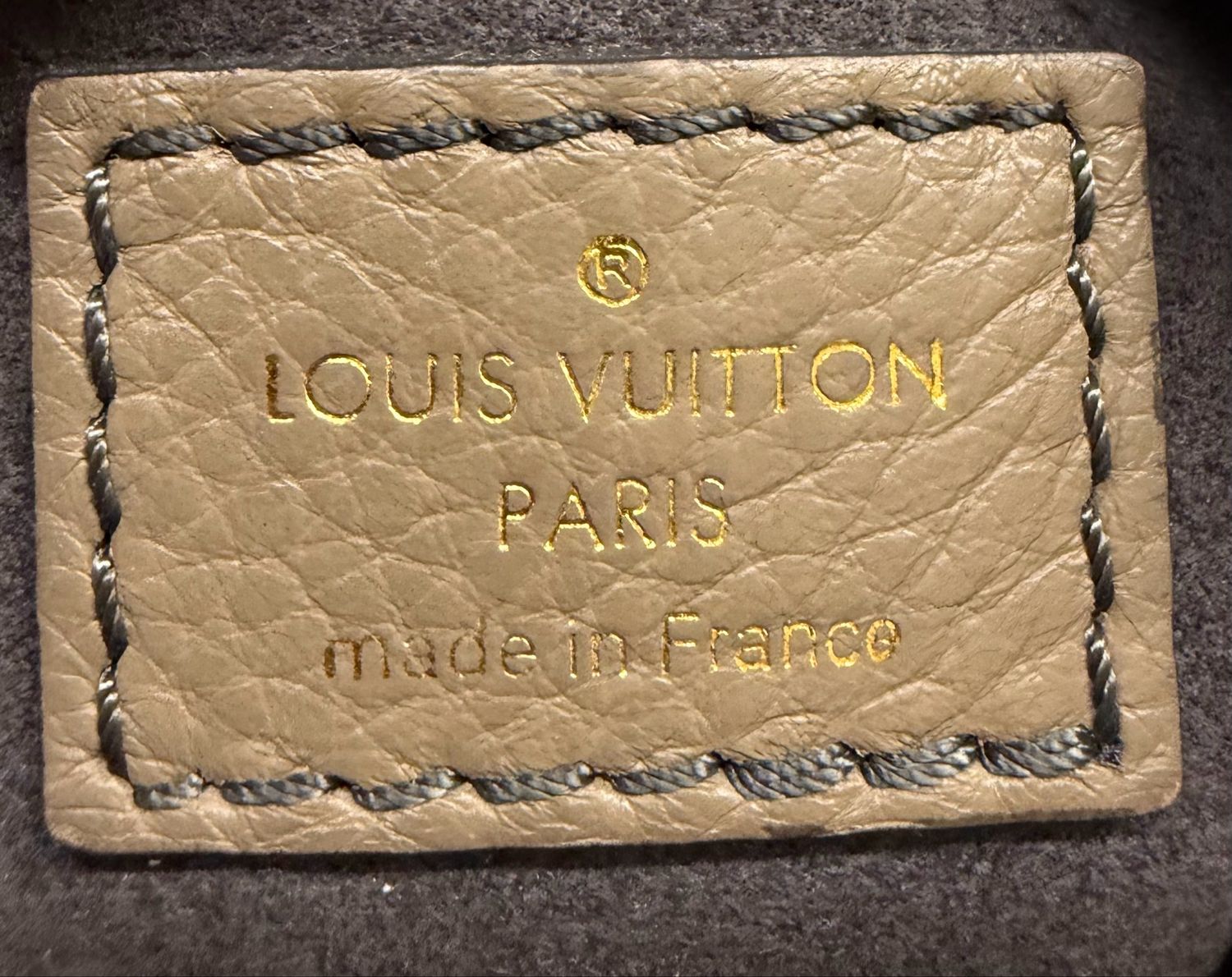 Louis Vuitton Mahina Hobo Monogram Shoulder Bag