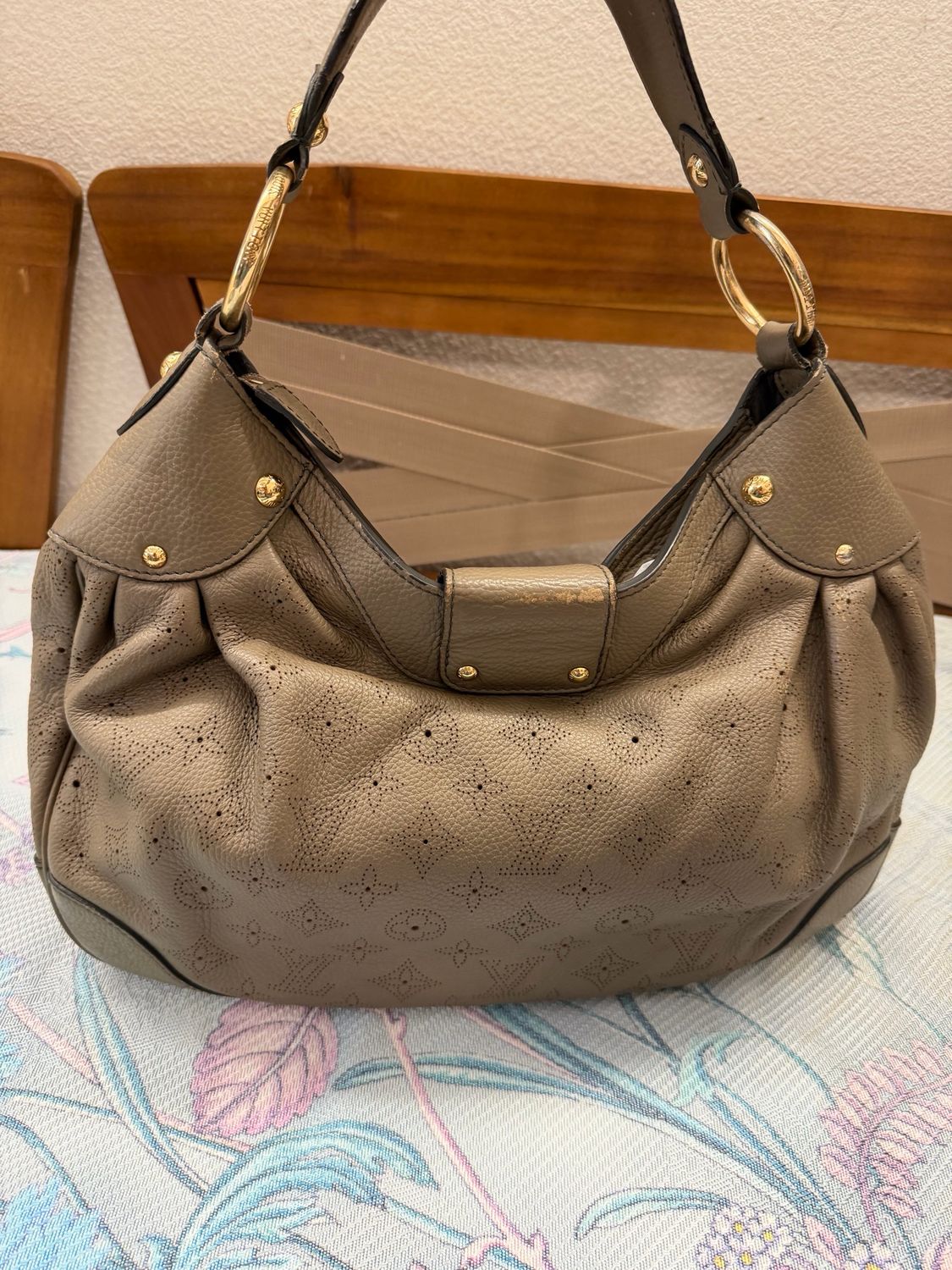 Louis Vuitton Mahina Hobo Monogram Shoulder Bag