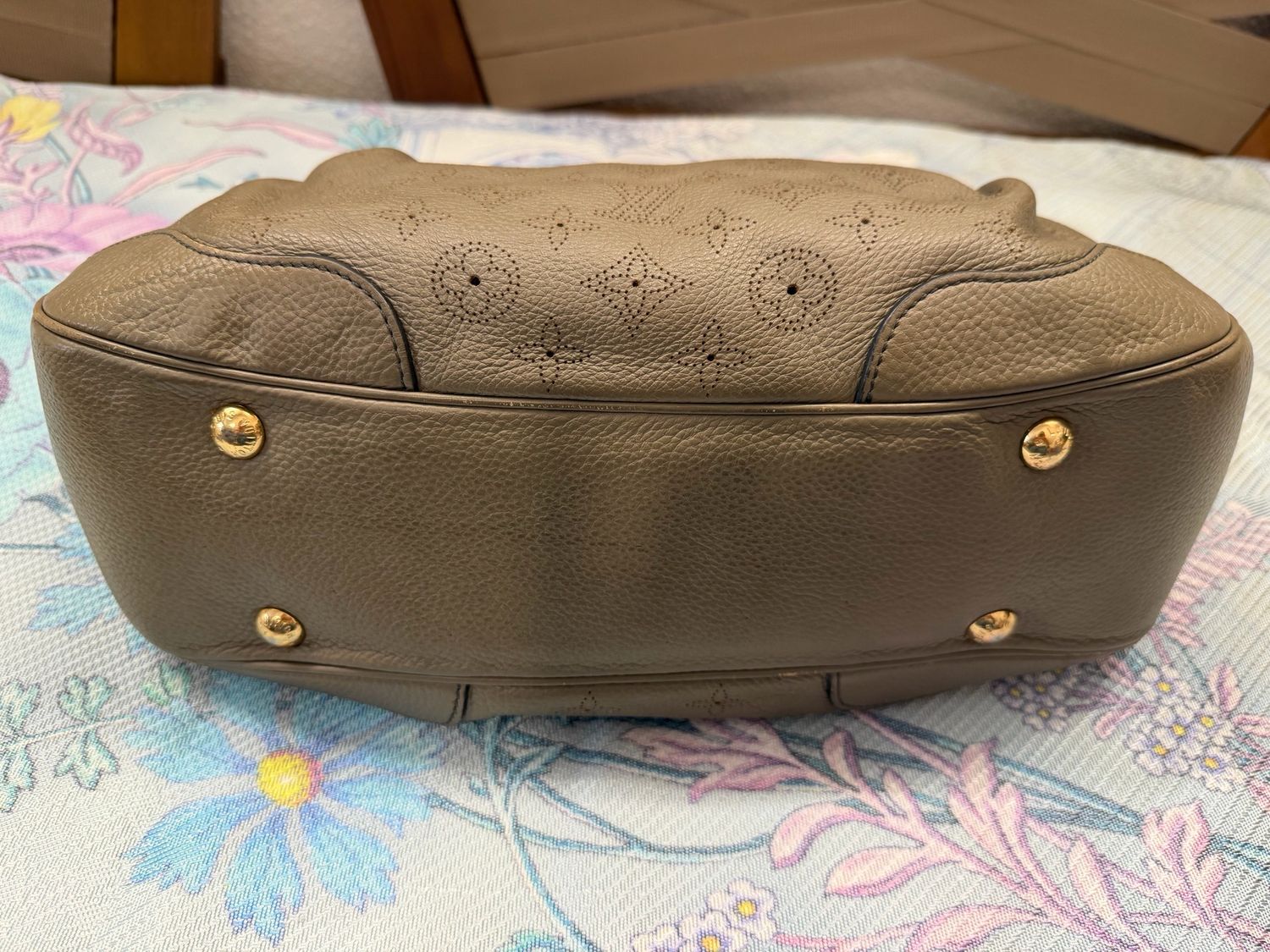 Louis Vuitton Mahina Hobo Monogram Shoulder Bag