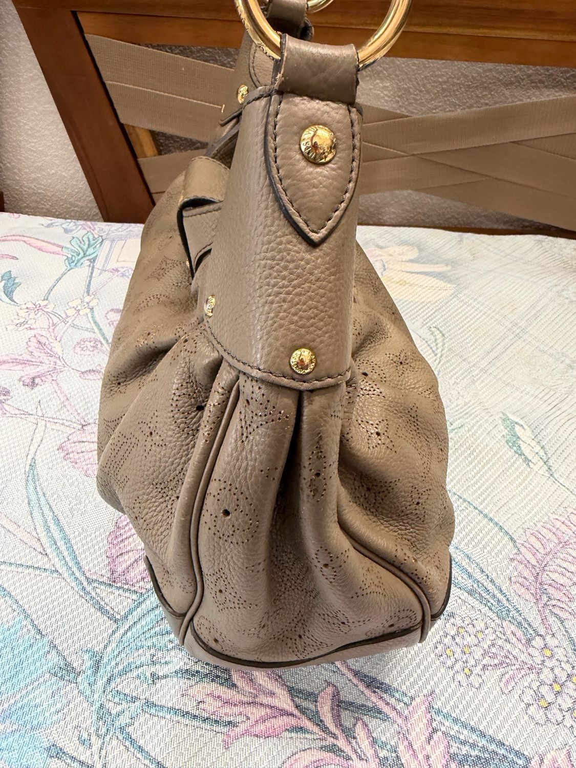 Louis Vuitton Mahina Hobo Monogram Shoulder Bag