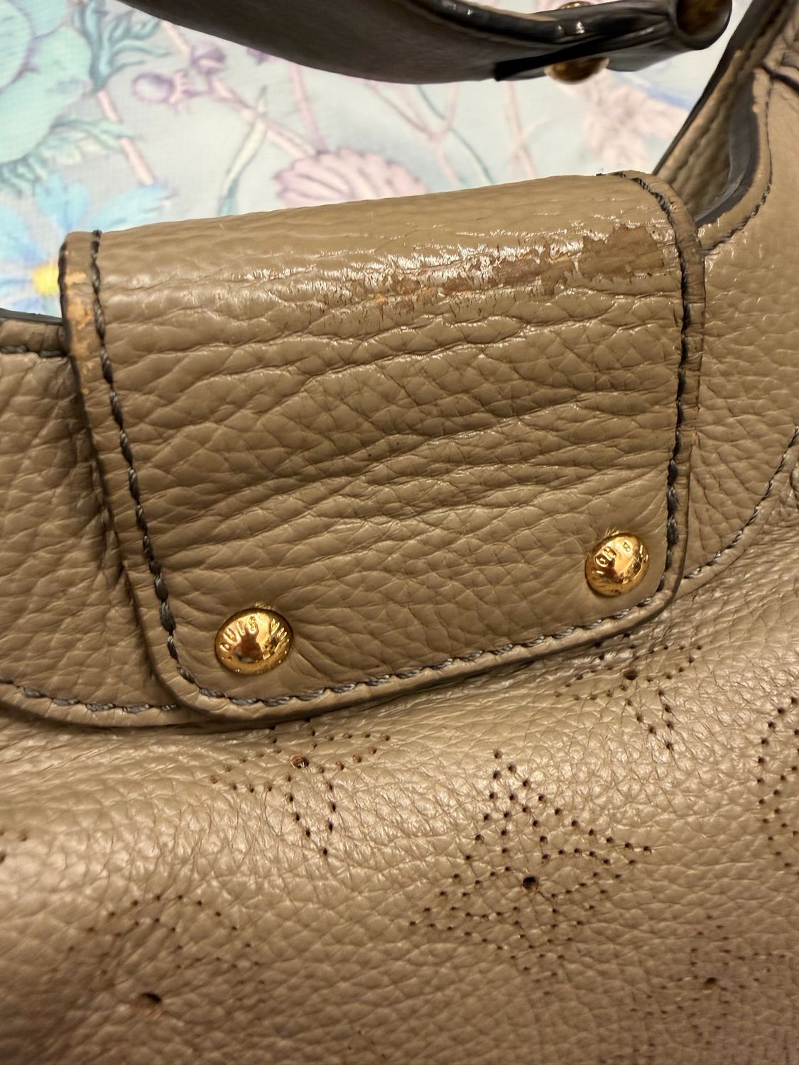 Louis Vuitton Mahina Hobo Monogram Shoulder Bag