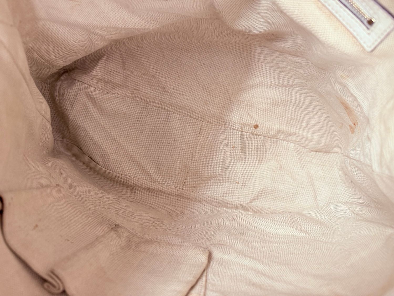 Gucci Pebbled Leather Heritage Web Hobo Shoulder in Leather 