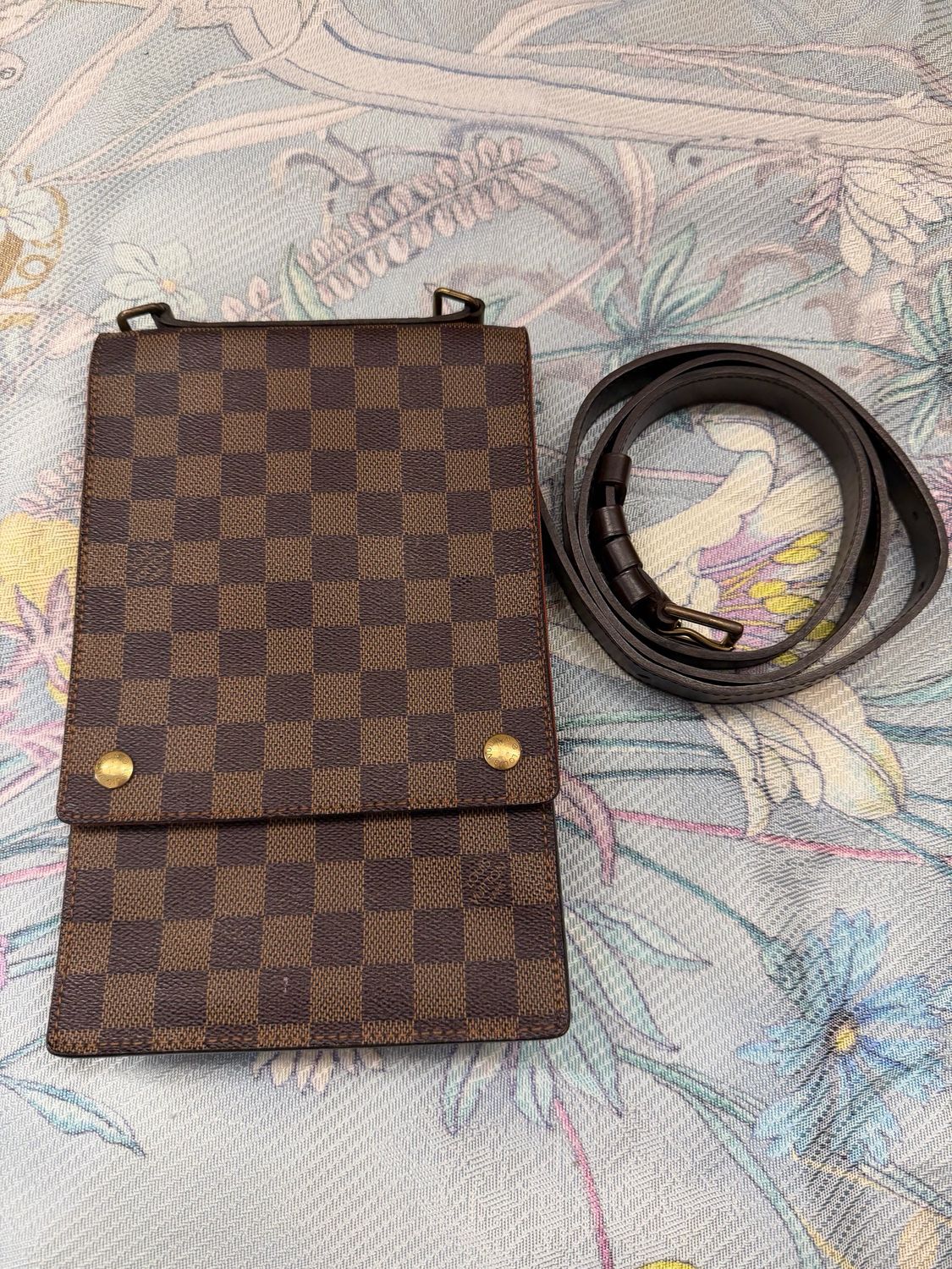 Louis Vuitton Damier Ebene Portobello Messenger Crossbody