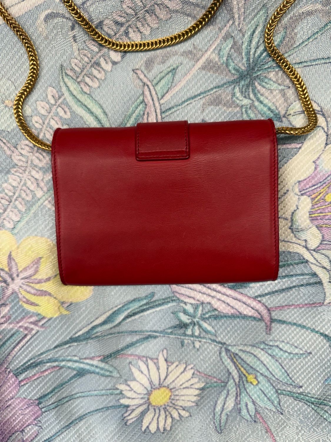 Yves Saint Laurent Flap Wallet on Chain Classic Logo Crossbody