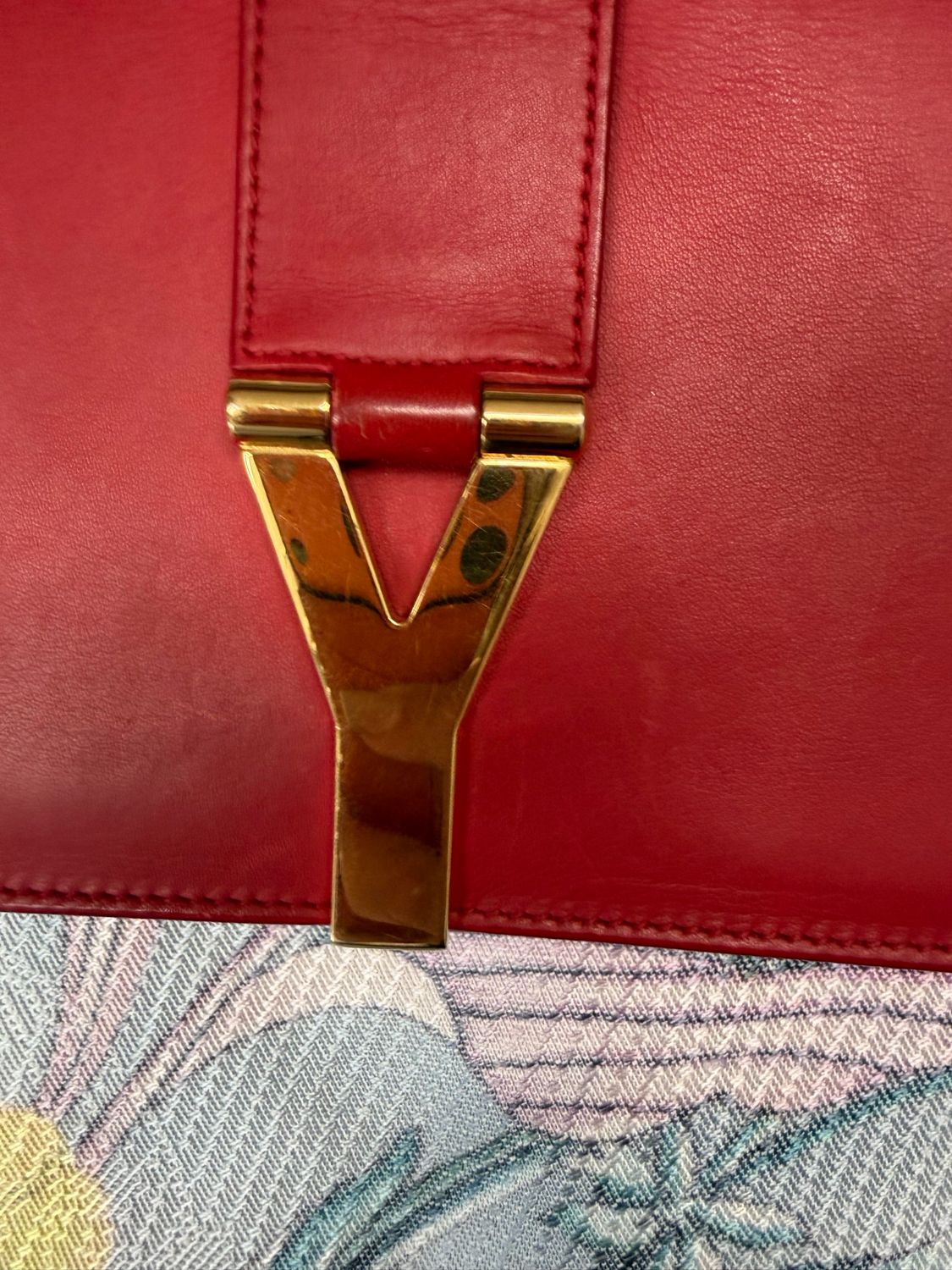 Yves Saint Laurent Flap Wallet on Chain Classic Logo Crossbody