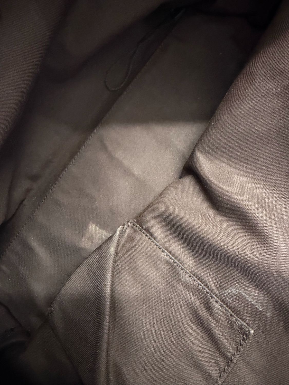 Gucci Monogram Canvas Tote Medium Zipper