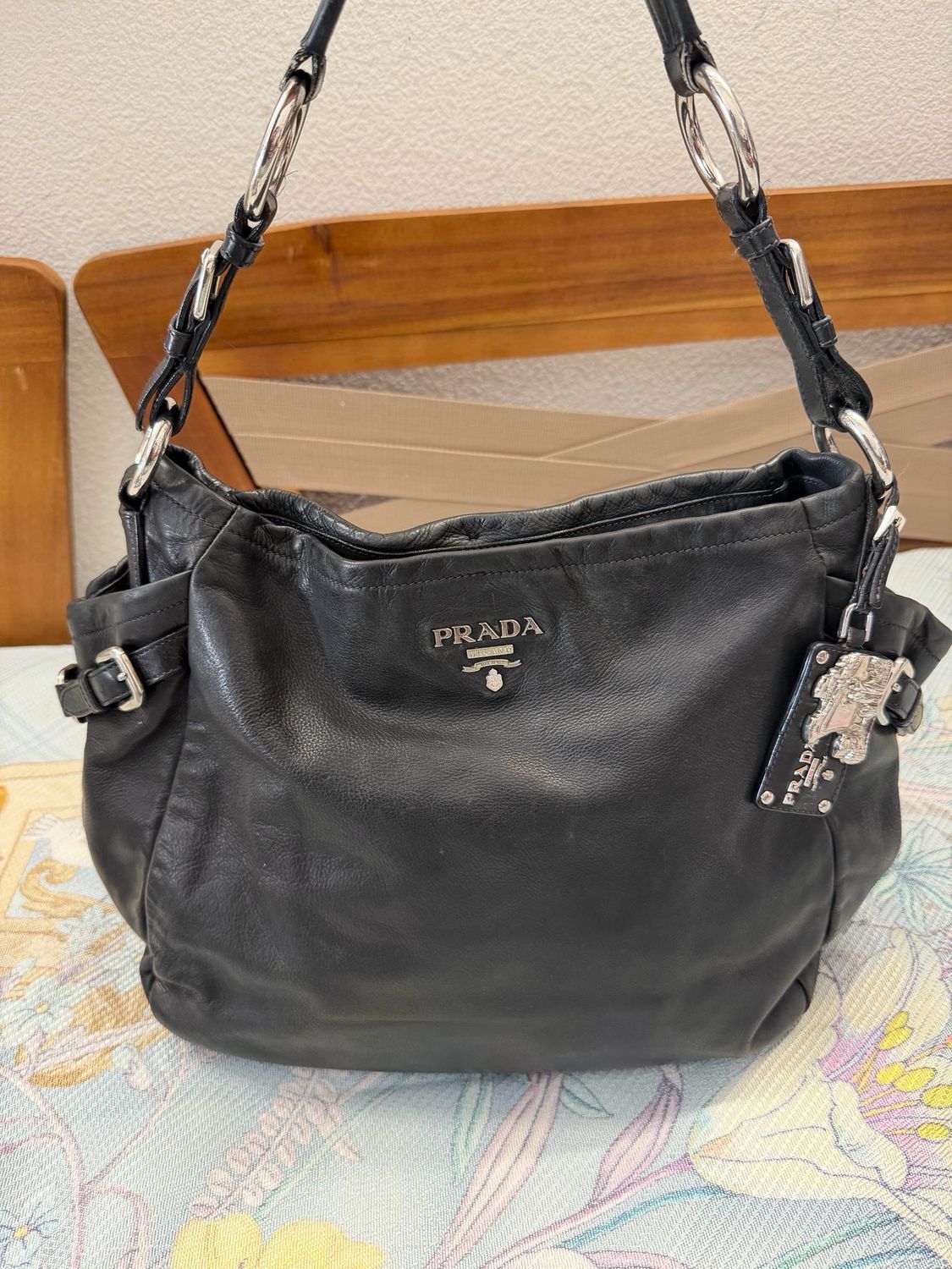 Prada Hobo Shoulder in Black