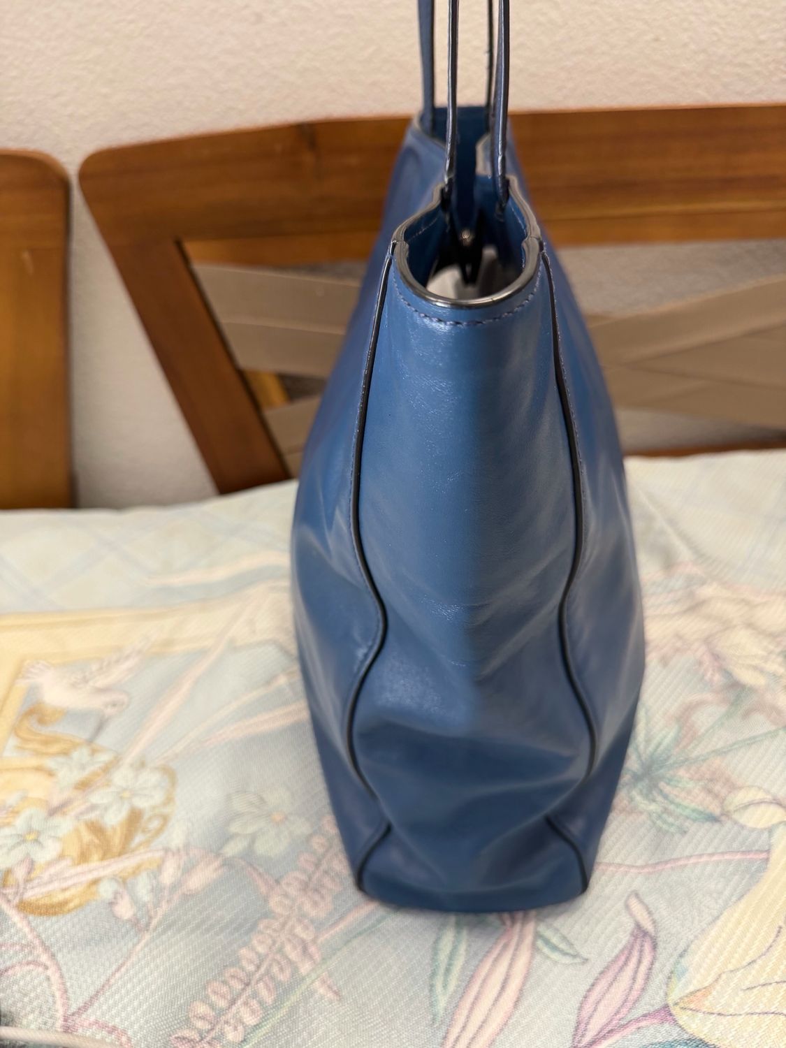 Miumiu Vertical Shopper Tote 