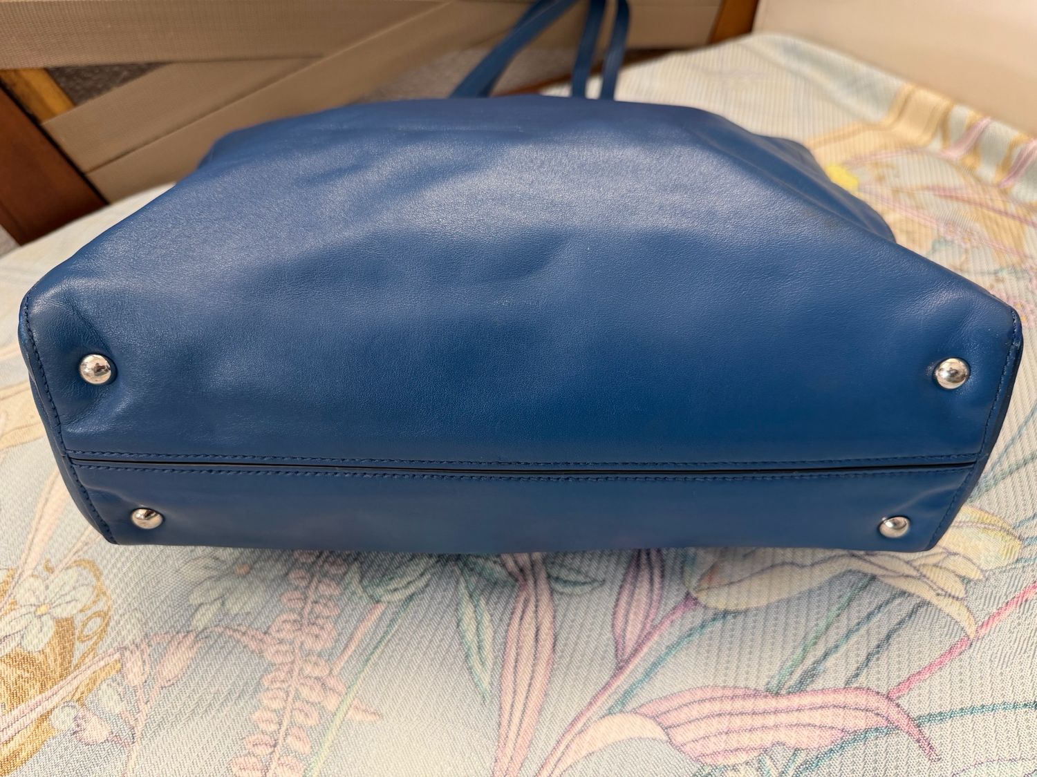 Miumiu Vertical Shopper Tote 