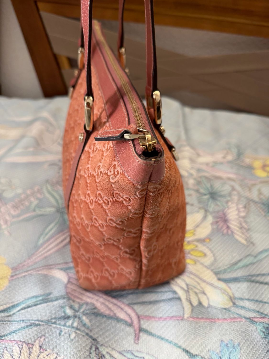Gucci Monogram Abbey Suede Zipper Tote in Salmon