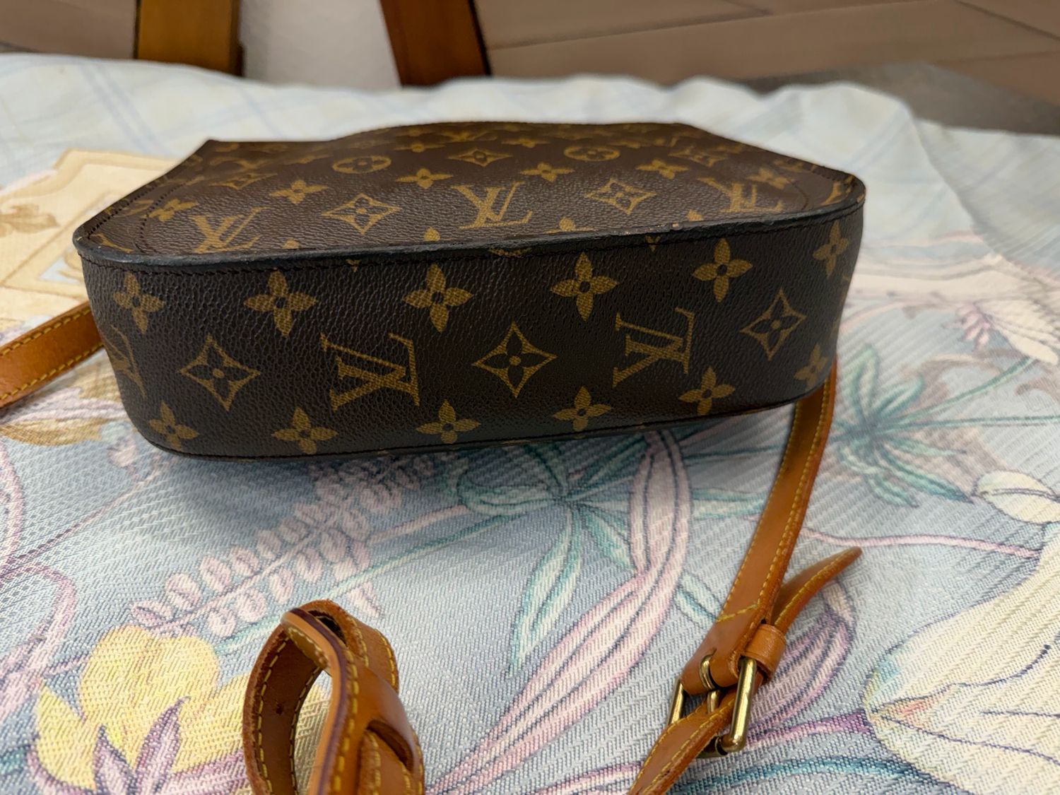 Louis Vuitton Monogram Saint Cloud Gm Messenger Crossbody Sling
