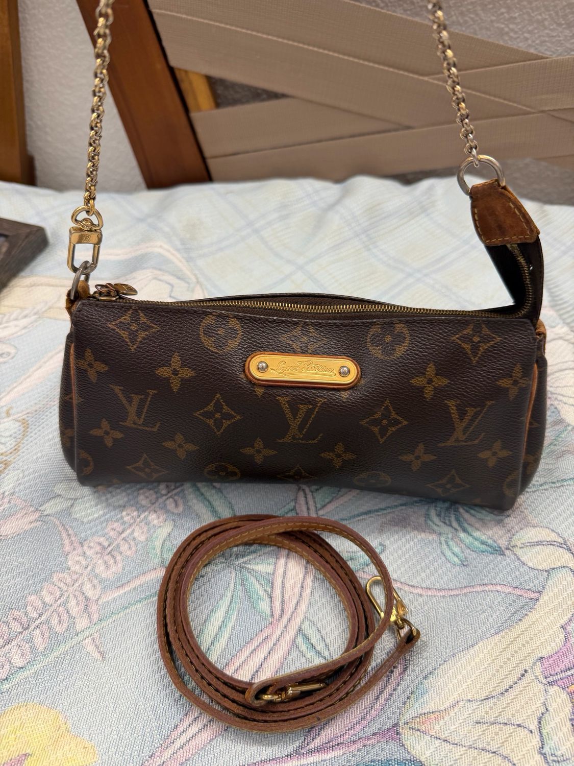 Louis Vuitton Monogram Eva Pochette Clutch Crossbody Sling