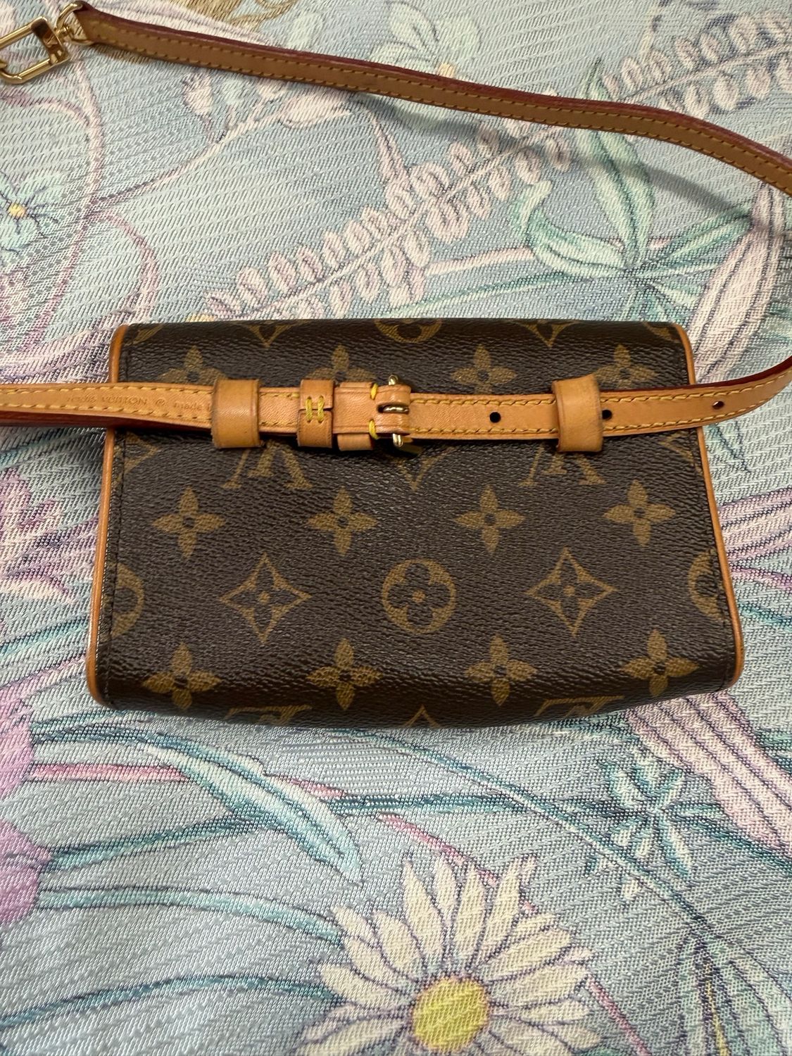 Louis Vuitton Monogram Florentine Flap Bum Bag 